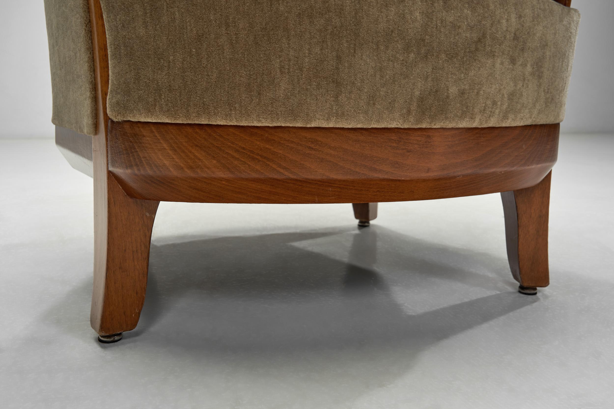 Paar Art Deco Lounge Chairs, Europa Erste Hälfte des 20. Jahrhunderts im Angebot 10