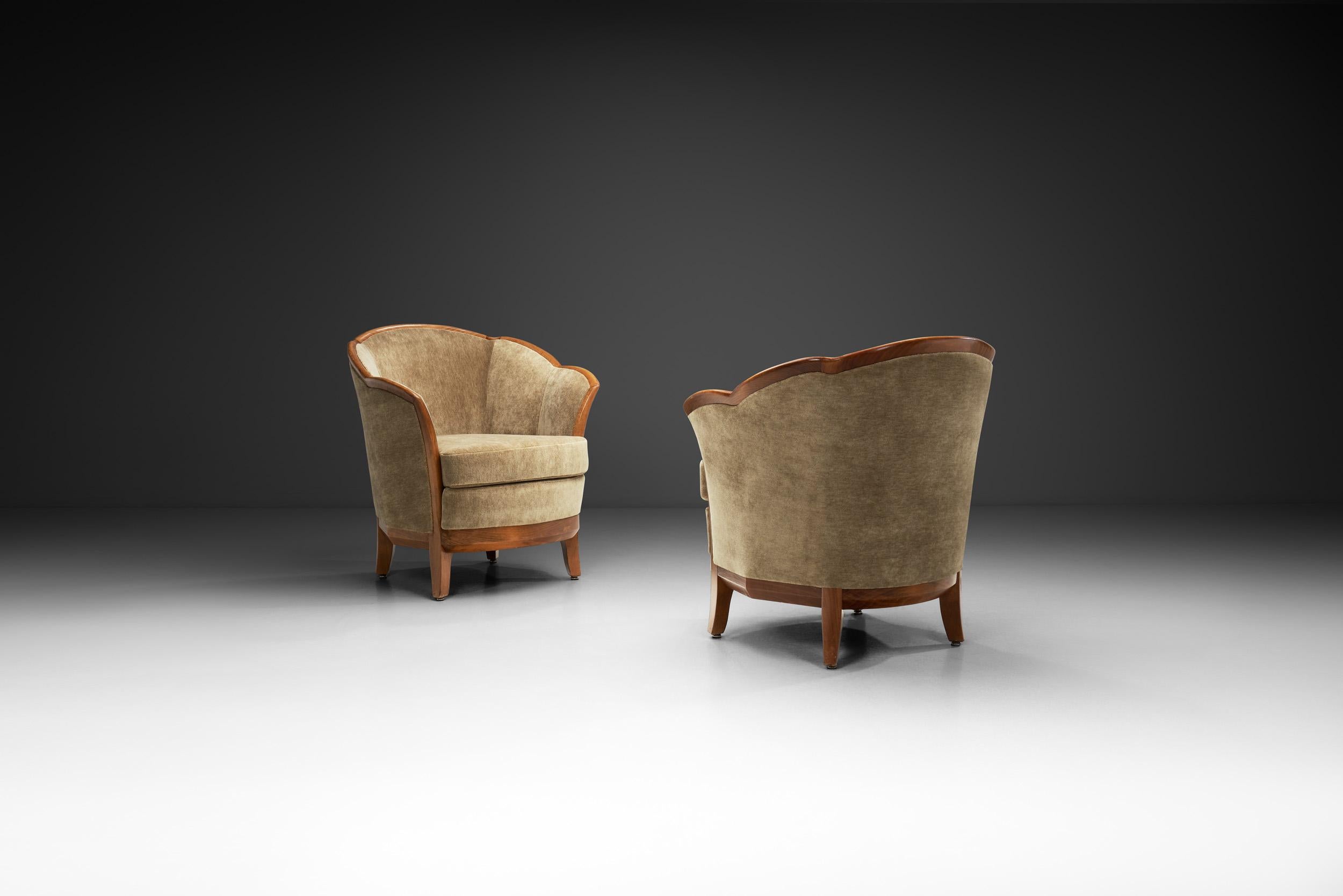 Paar Art Deco Lounge Chairs, Europa Erste Hälfte des 20. Jahrhunderts (Europäisch) im Angebot