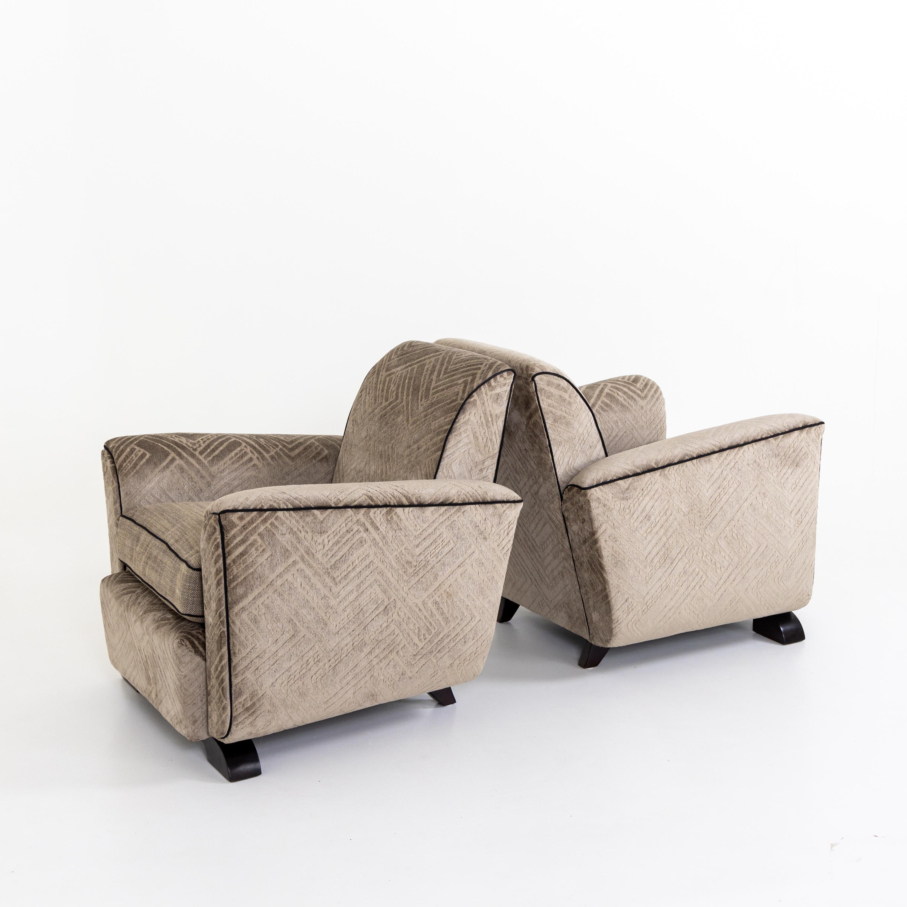 French Pair of Art Deco Lounge Chairs, France, 1920s For Sale
