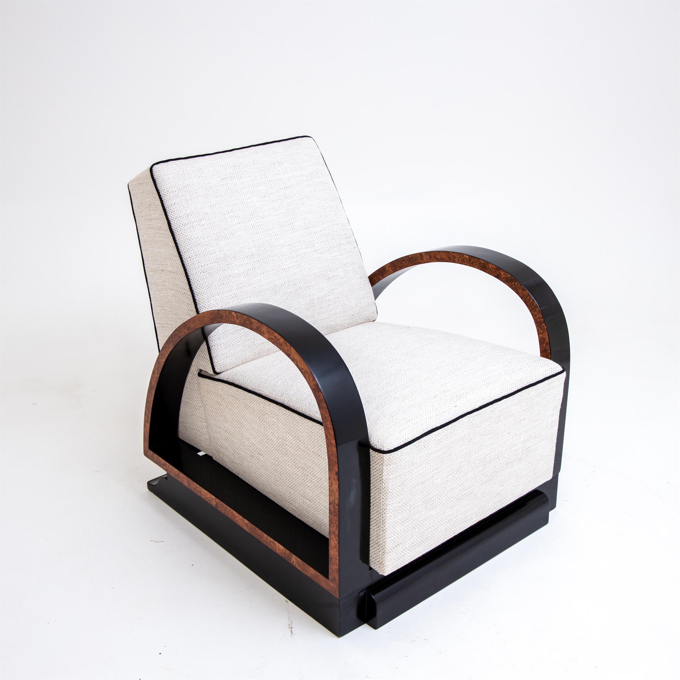 Pair of Art Deco Lounge Chairs, France, 1920s In Good Condition In Greding, DE