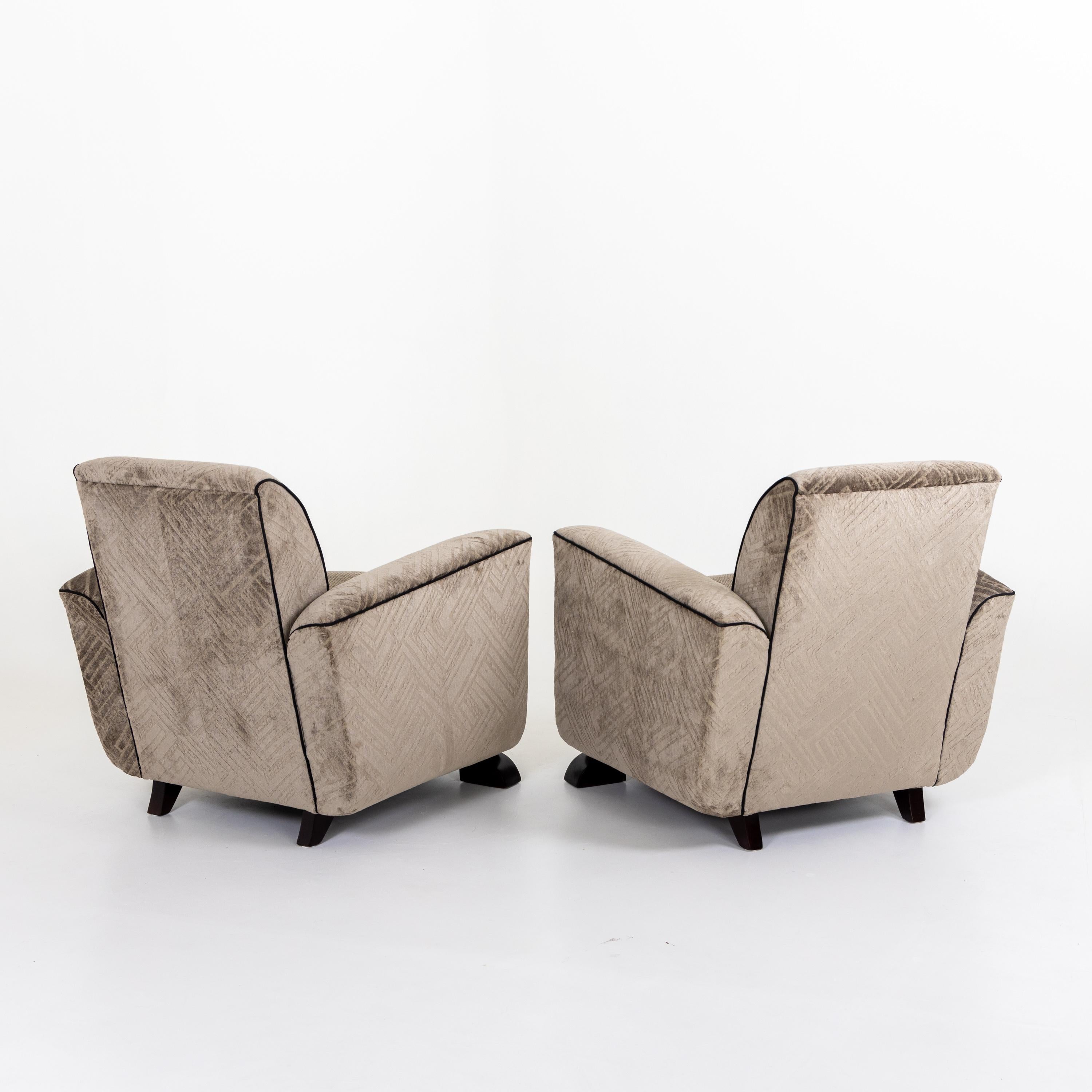 Fabric Pair of Art Deco Lounge Chairs, France, 1920s For Sale