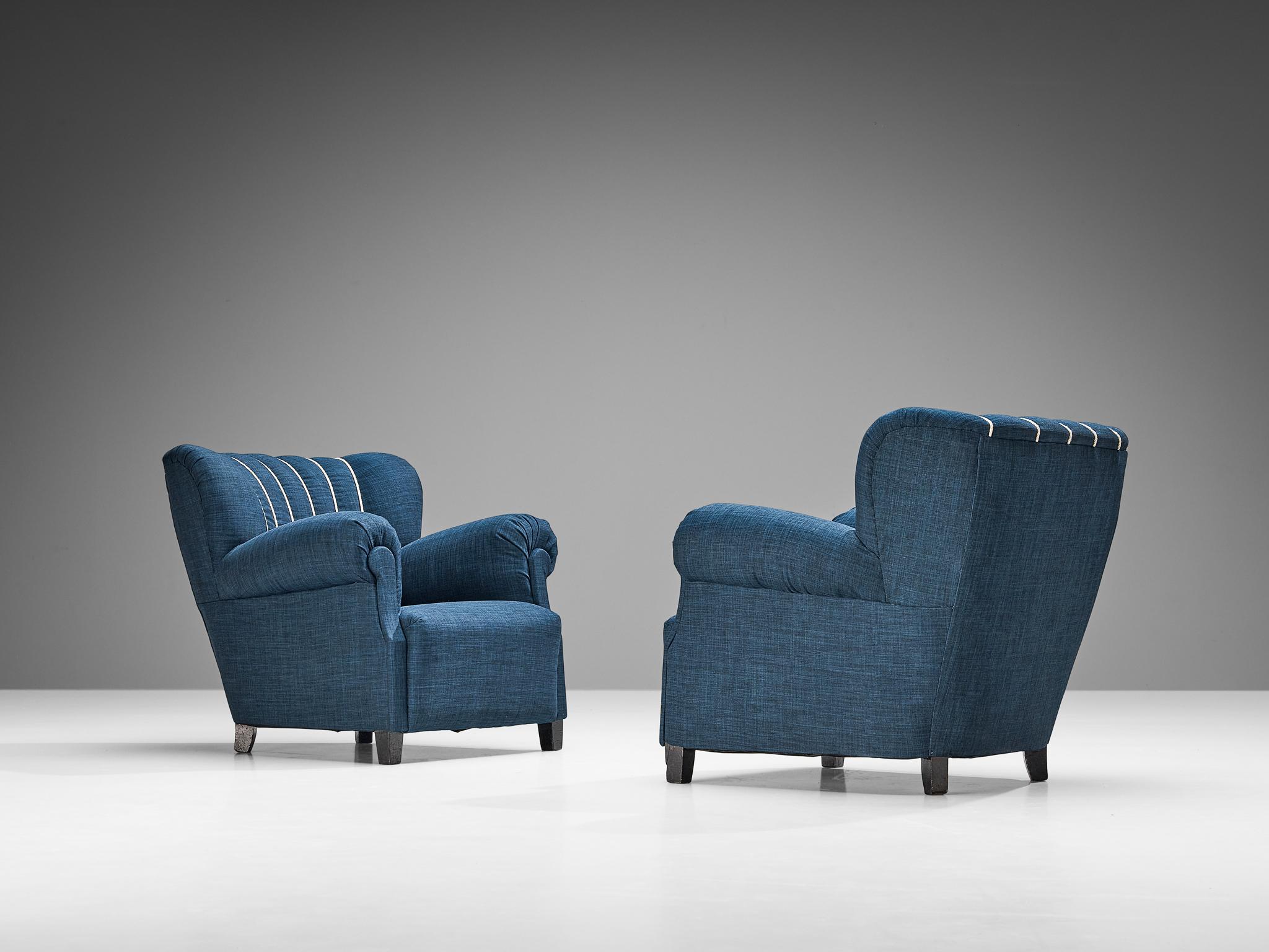 European Pair of Art Deco Lounge Chairs in Blue Upholstery For Sale