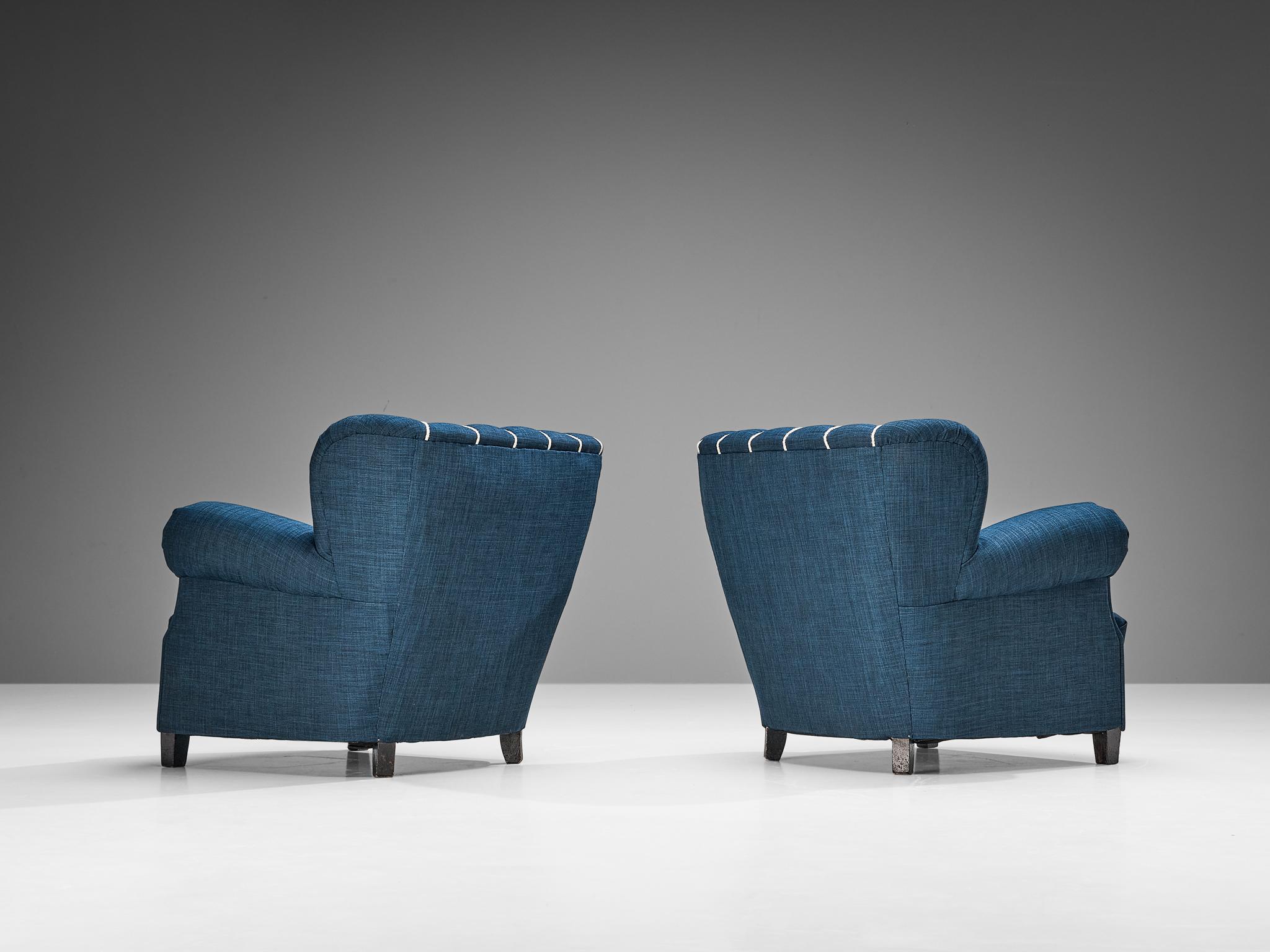 Pair of Art Deco Lounge Chairs in Blue Upholstery In Good Condition For Sale In Waalwijk, NL