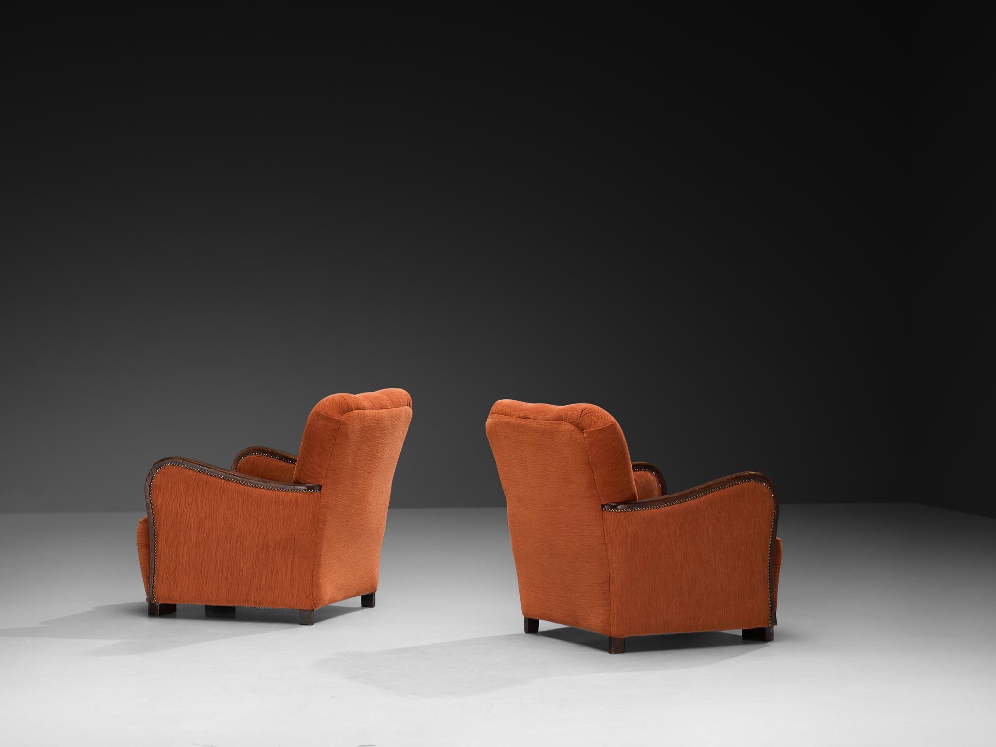 Pair of Art Deco Lounge Chairs in Burnt Orange Colored Fabric In Good Condition For Sale In Waalwijk, NL