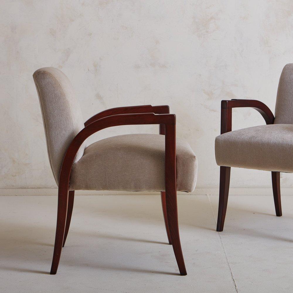 Mid-20th Century Pair of Art Deco Lounge Chairs in Taupe Mohair, France 1940s