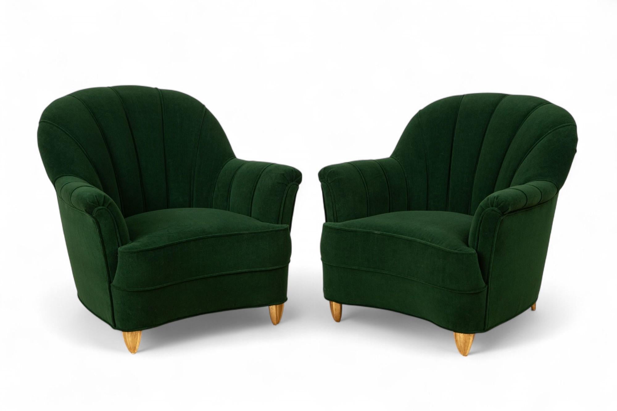 Mid-20th Century Pair of Art Deco Lounge Chairs with Green Mohair Channel Back, Italy For Sale