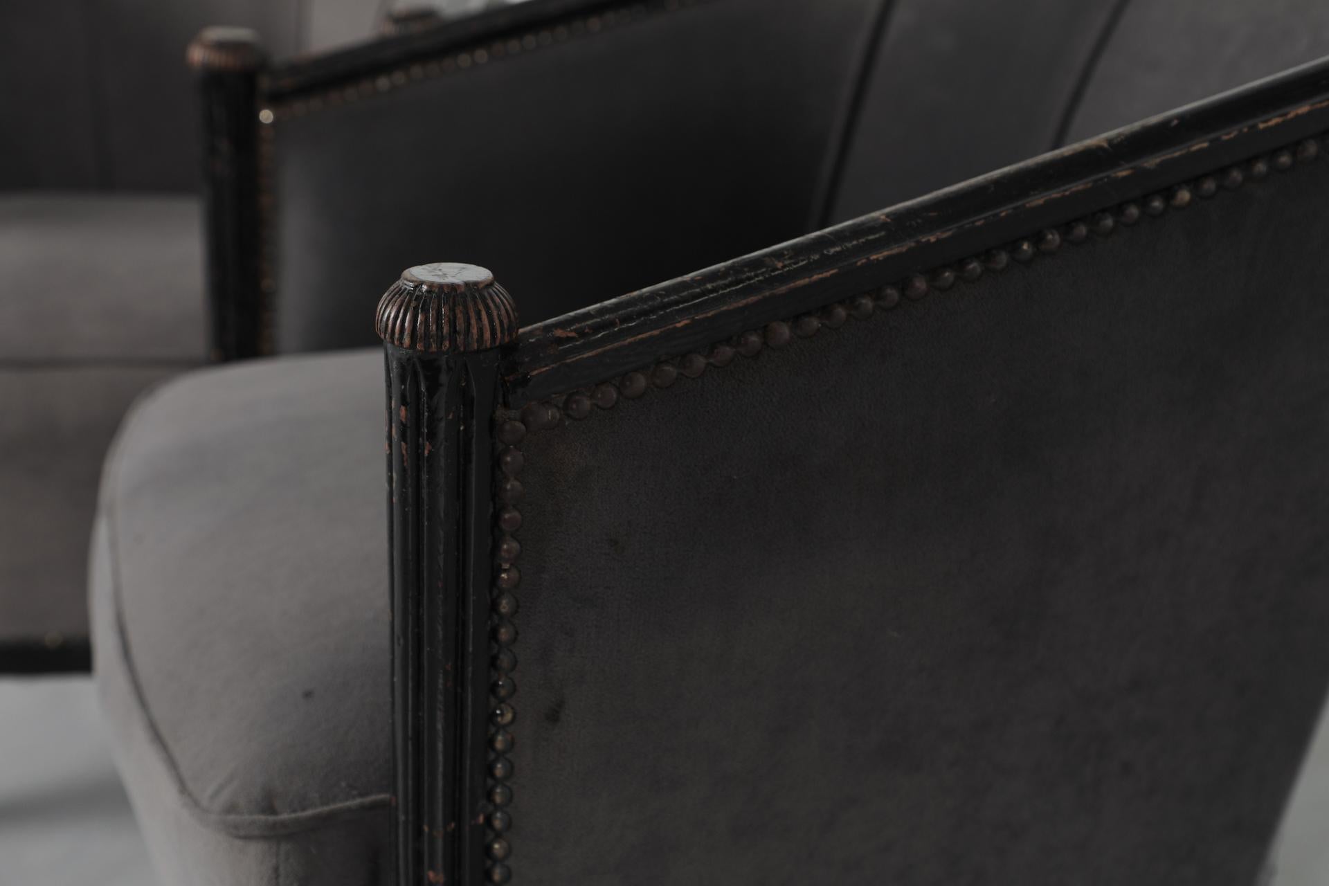 Pair of Art Deco Lounge Chairs with Upholstered Frame and Black Carved Wood en vente 4