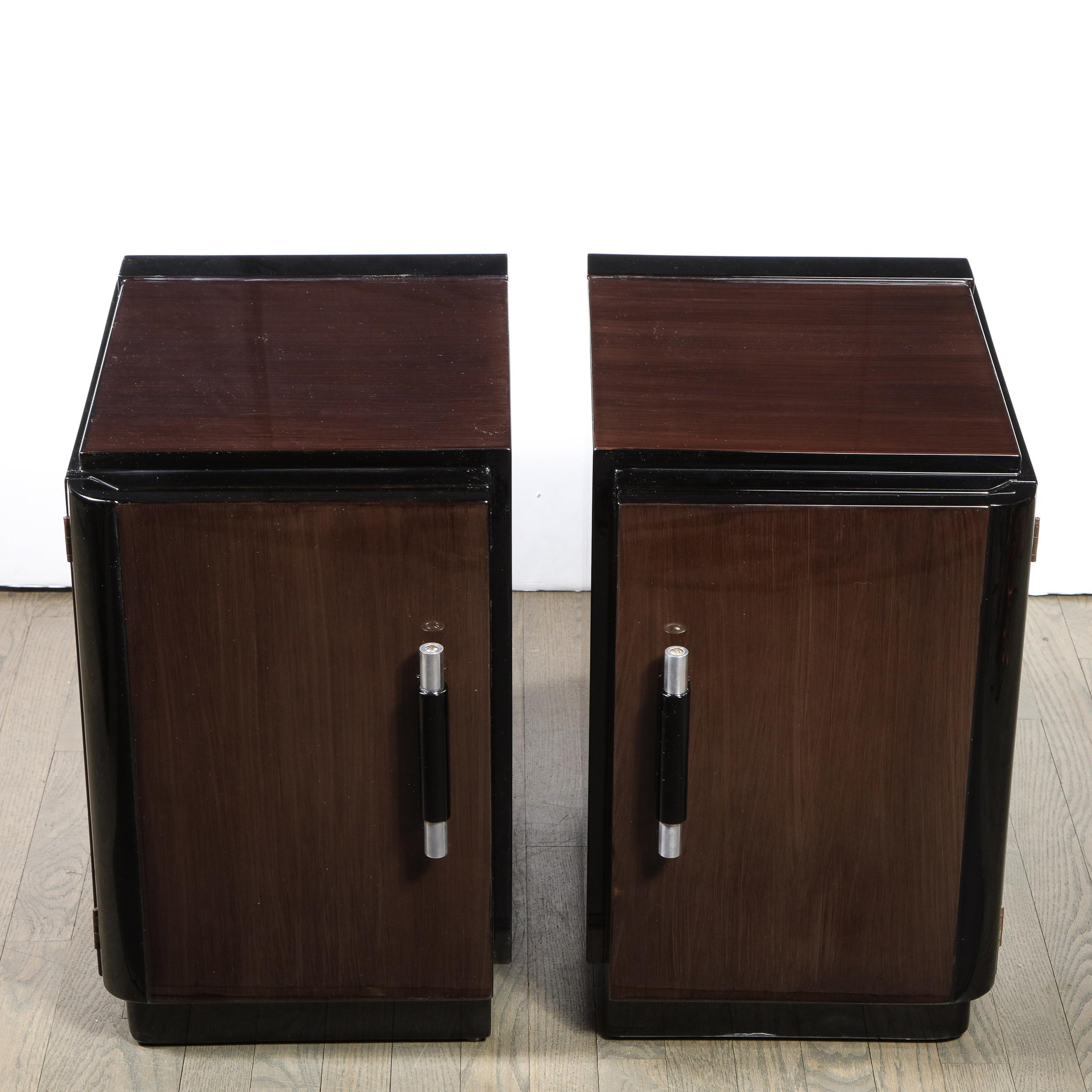 American Pair of Art Deco Machine Age Bookmatched Walnut Nightstands w/ Lacquer Details For Sale