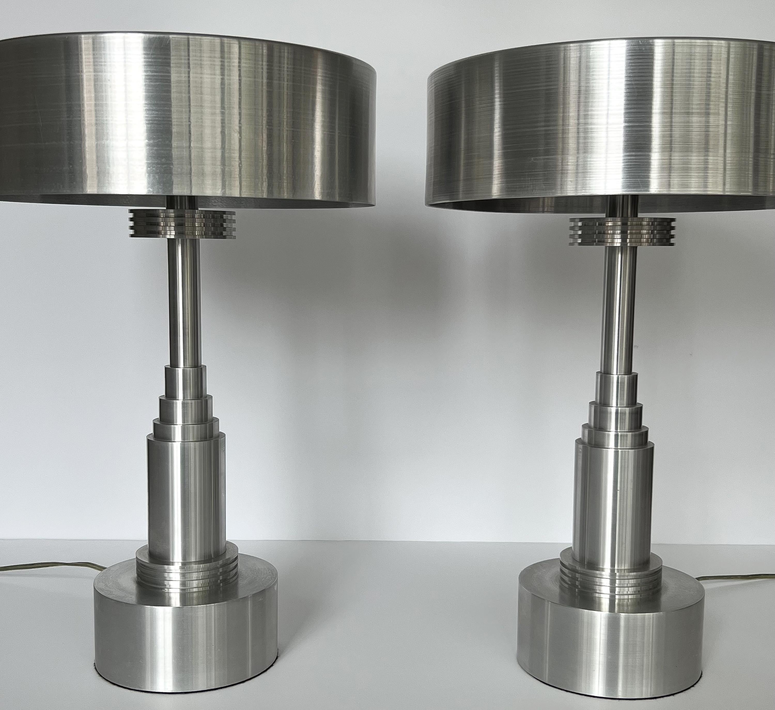 Pair of Art Deco / Machine Age Table Lamps in the Manner of Walter Von Nessen In Good Condition In Chicago, IL