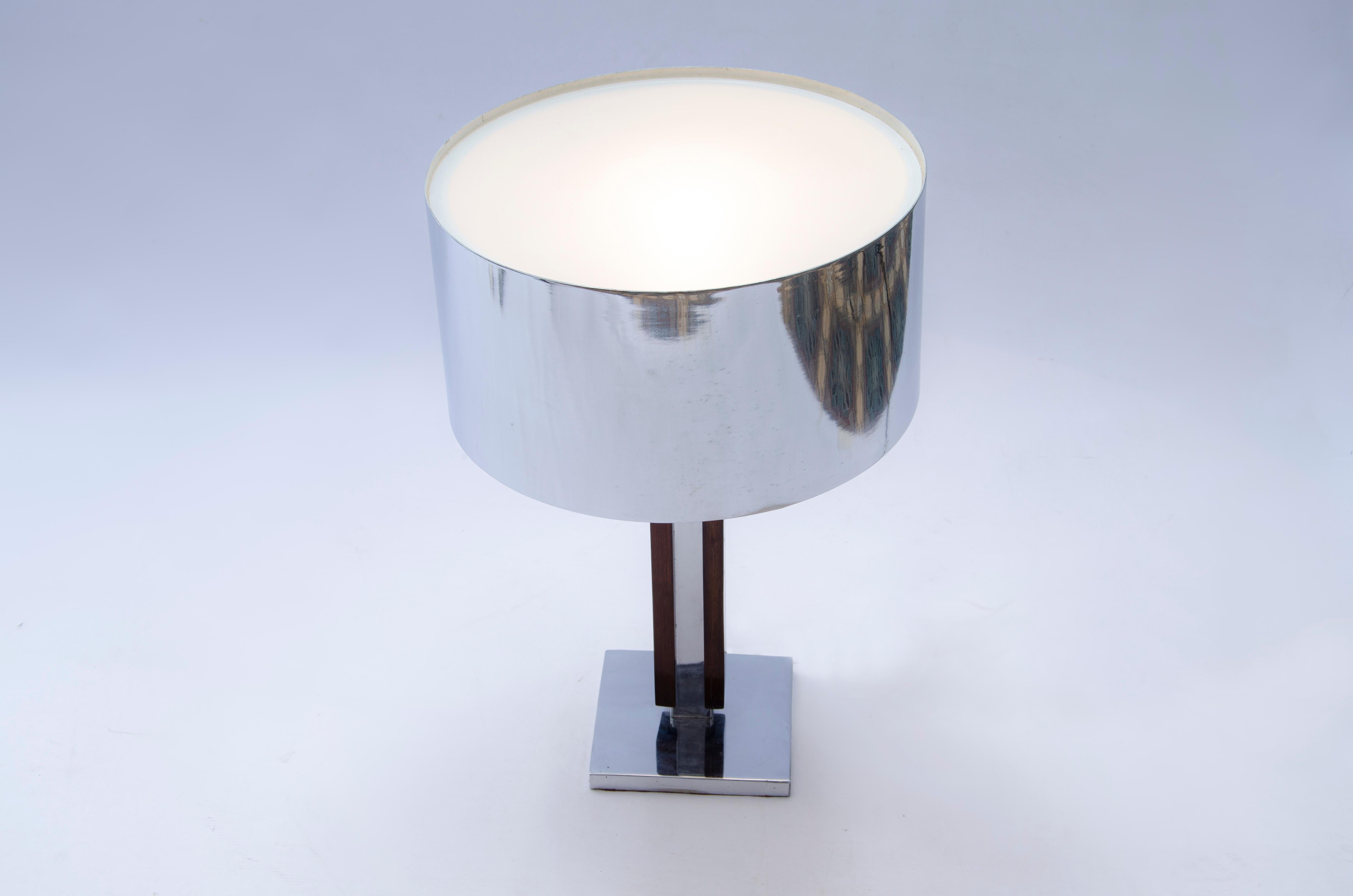 Polychromé Paire de lampes Art déco en métal en vente