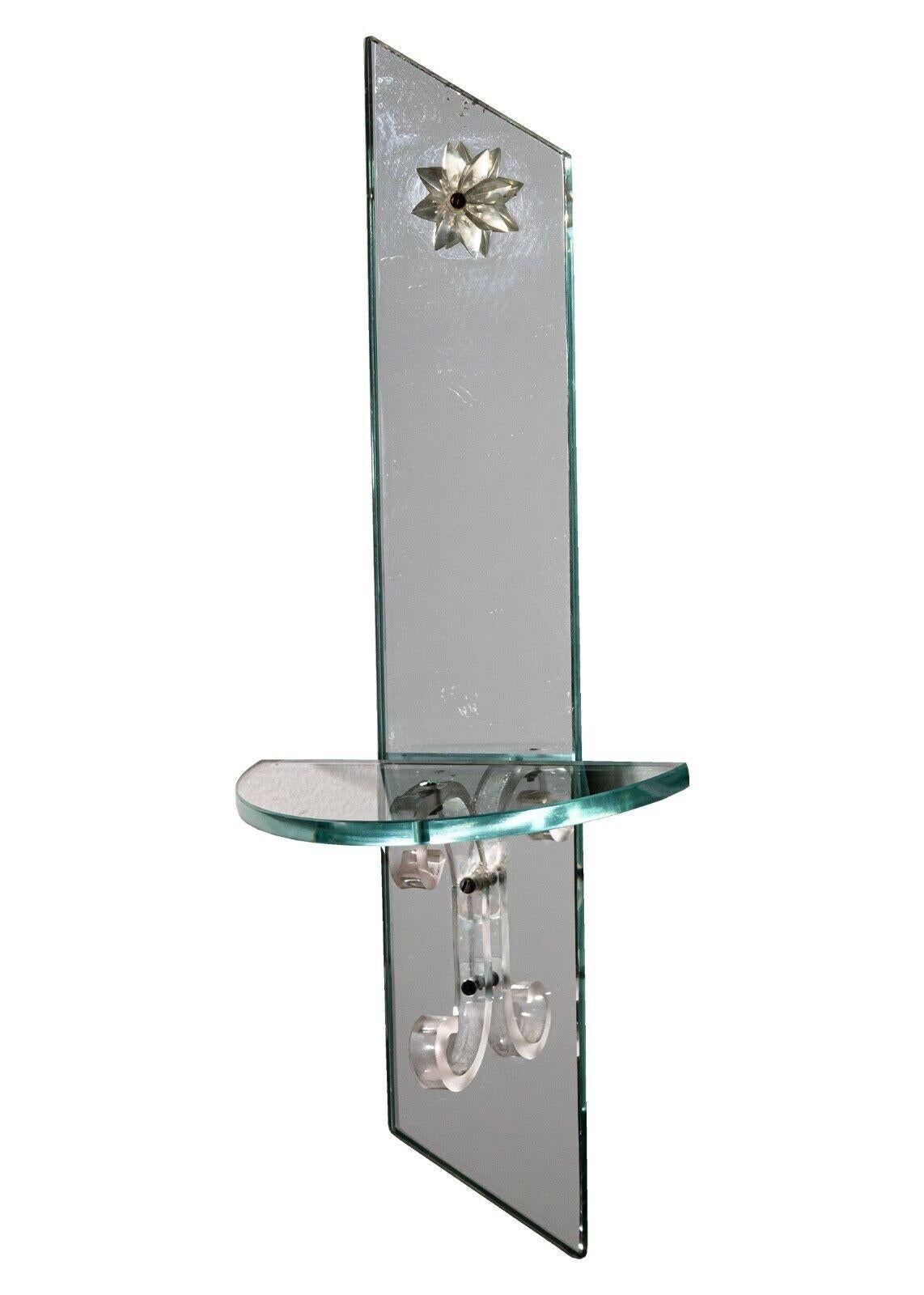 Pair of Art Deco Mirrored Glass Sconce Shelfs In Good Condition In Keego Harbor, MI