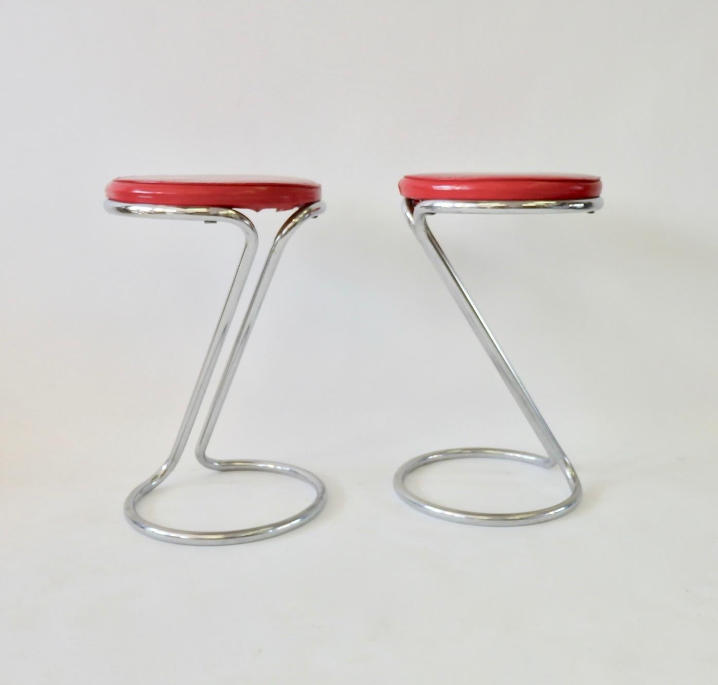 Pair of Art Deco Moderne Gilbert Rohde for Troy Sunshade Chrome Z Stools In Good Condition In Ferndale, MI