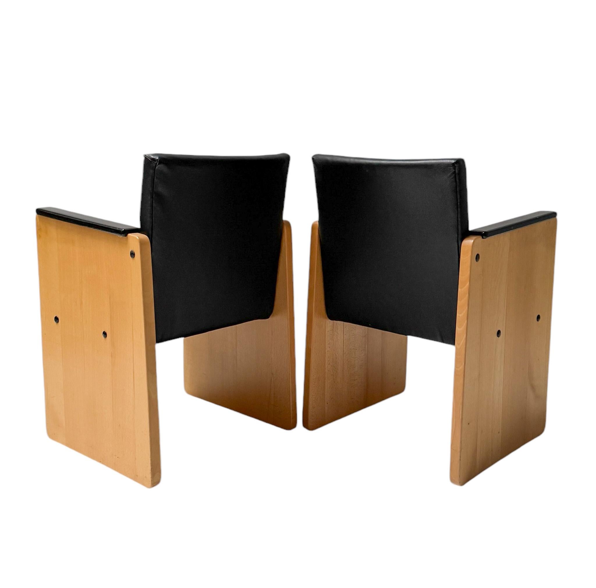 Coppia di poltrone moderniste Art Déco di Jan den Drijver per De Stijl, 1930 in vendita 2