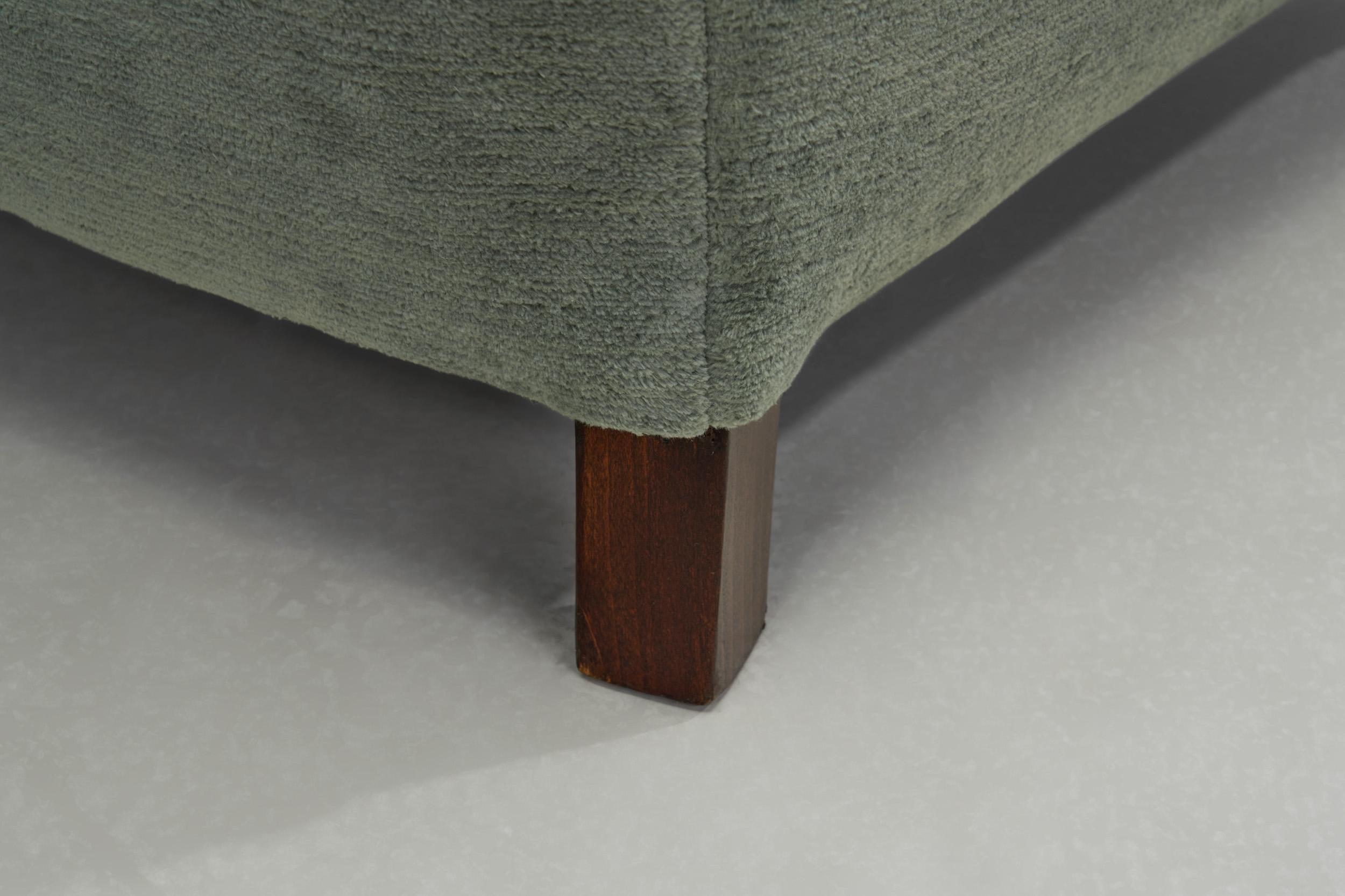 Paar Art Deco Modernist Sessel, Europa 1940er Jahre im Angebot 9