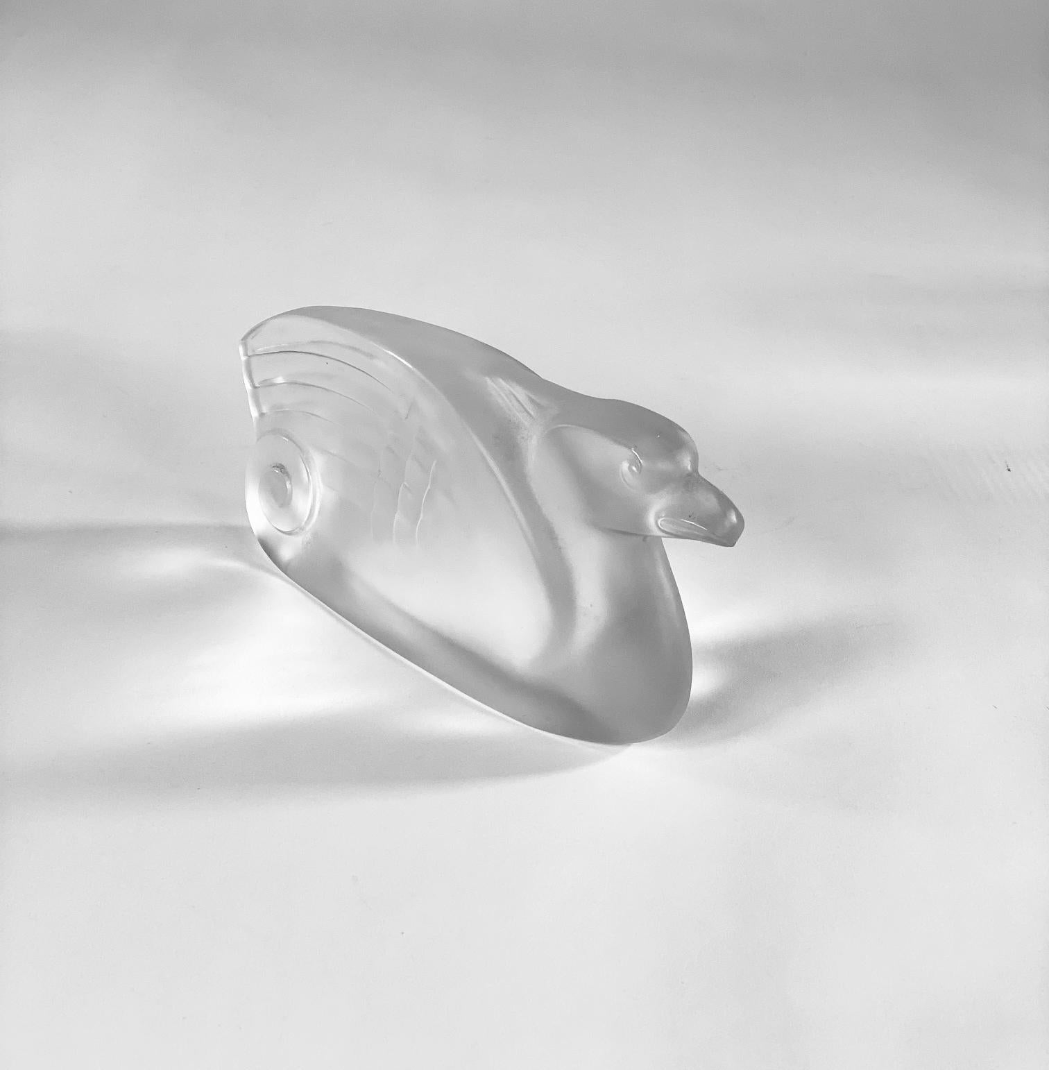 Paar Art Deco geformt Kristall stilisierte Vogel Buchstützen im Zustand „Hervorragend“ im Angebot in Great Barrington, MA