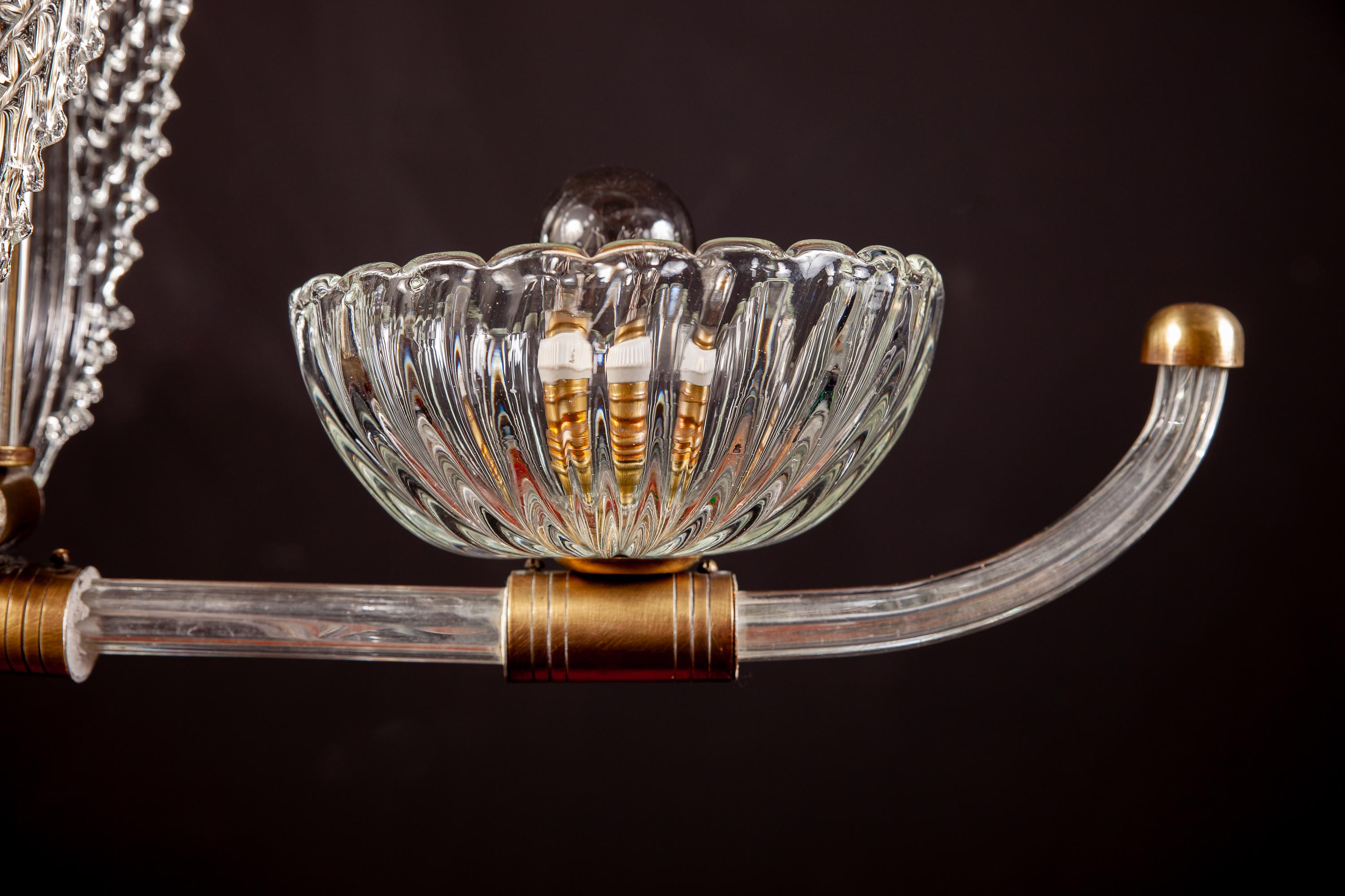 Coppia di pendenti o lanterne in vetro di Murano e ottone Art Deco di Barovier in vendita 3