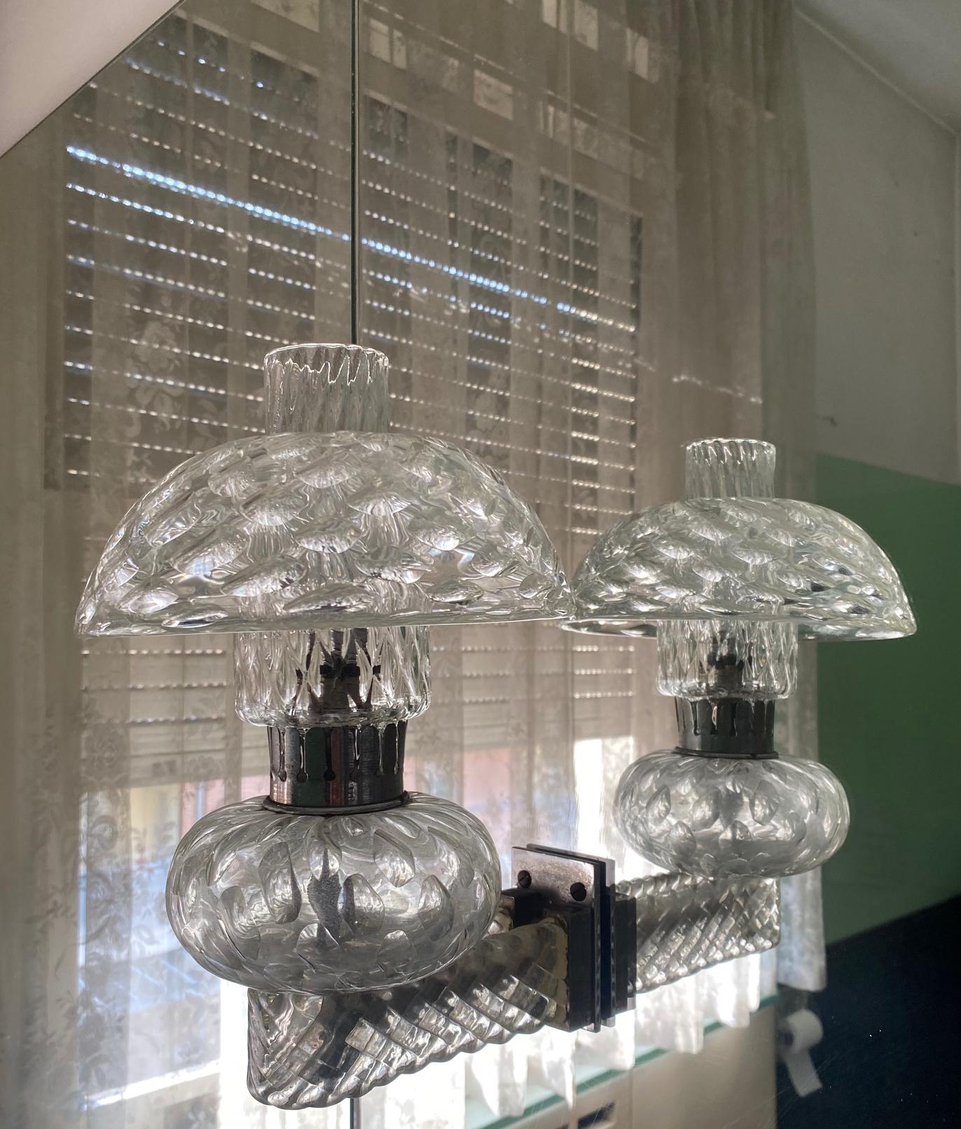 Art Deco Pair of Art Déco Murano Glass Wall Lamps in the Seguso style For Sale