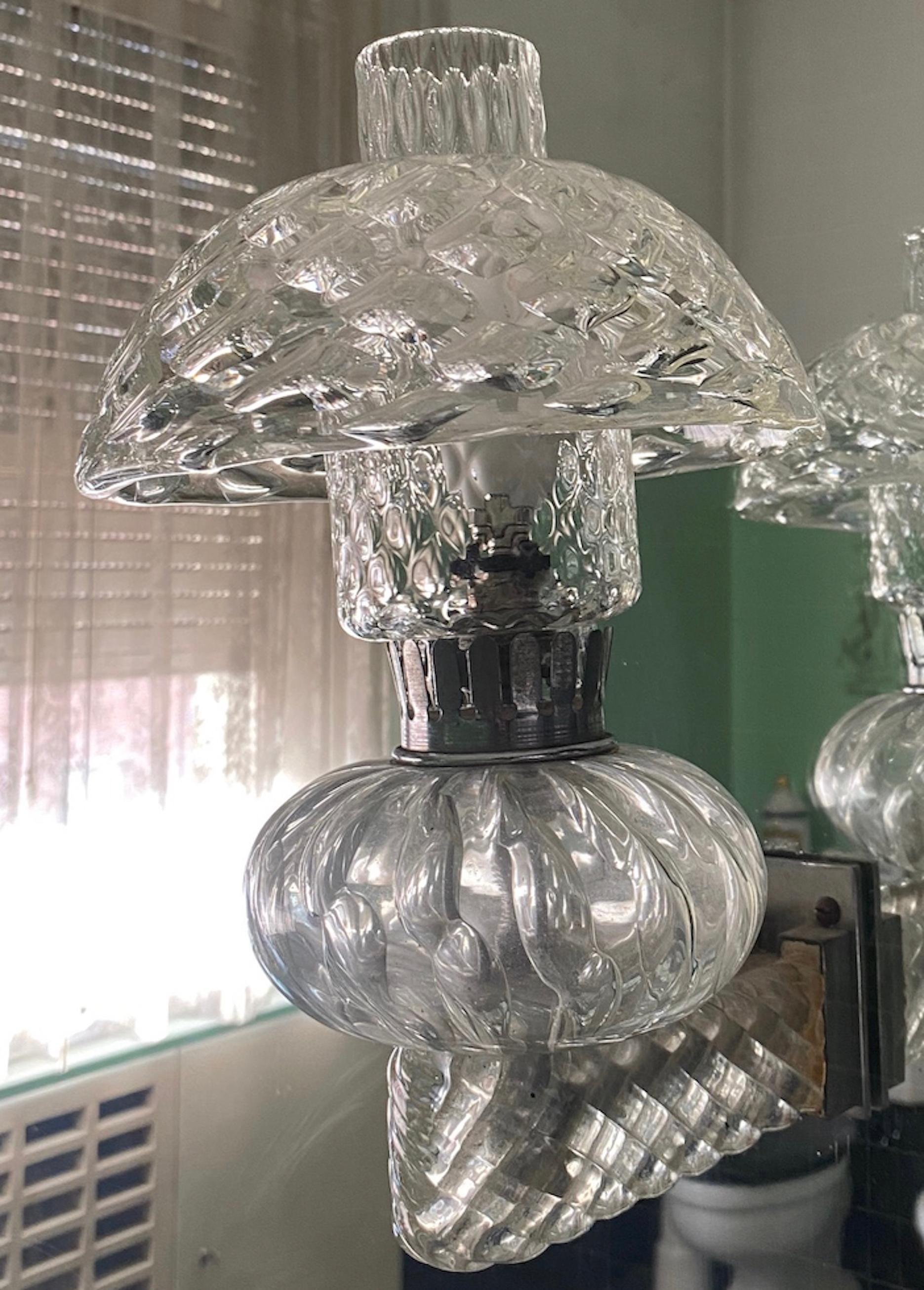 Italian Pair of Art Déco Murano Glass Wall Lamps in the Seguso style For Sale
