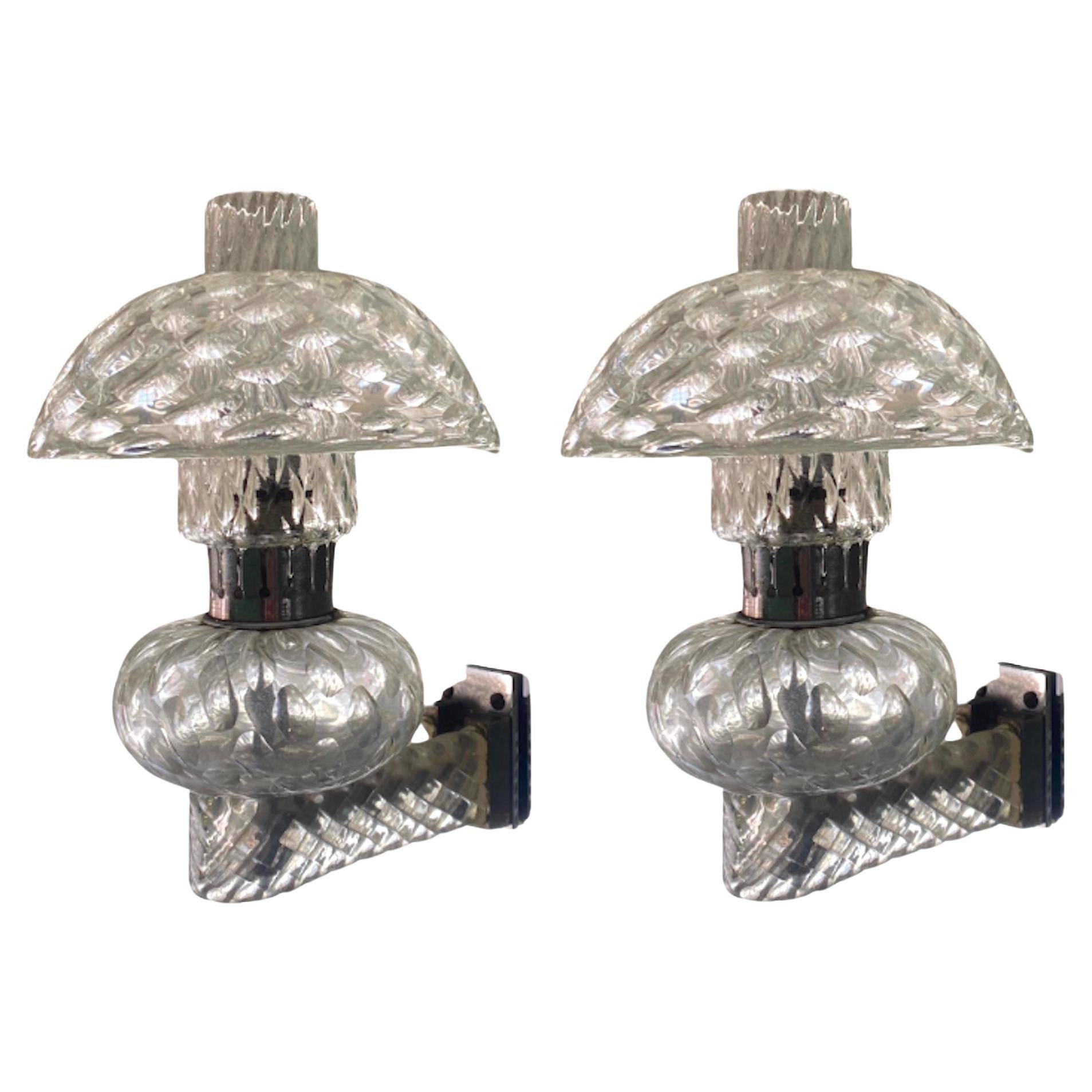 Pair of Art Déco Murano Glass Wall Lamps in the Seguso style For Sale