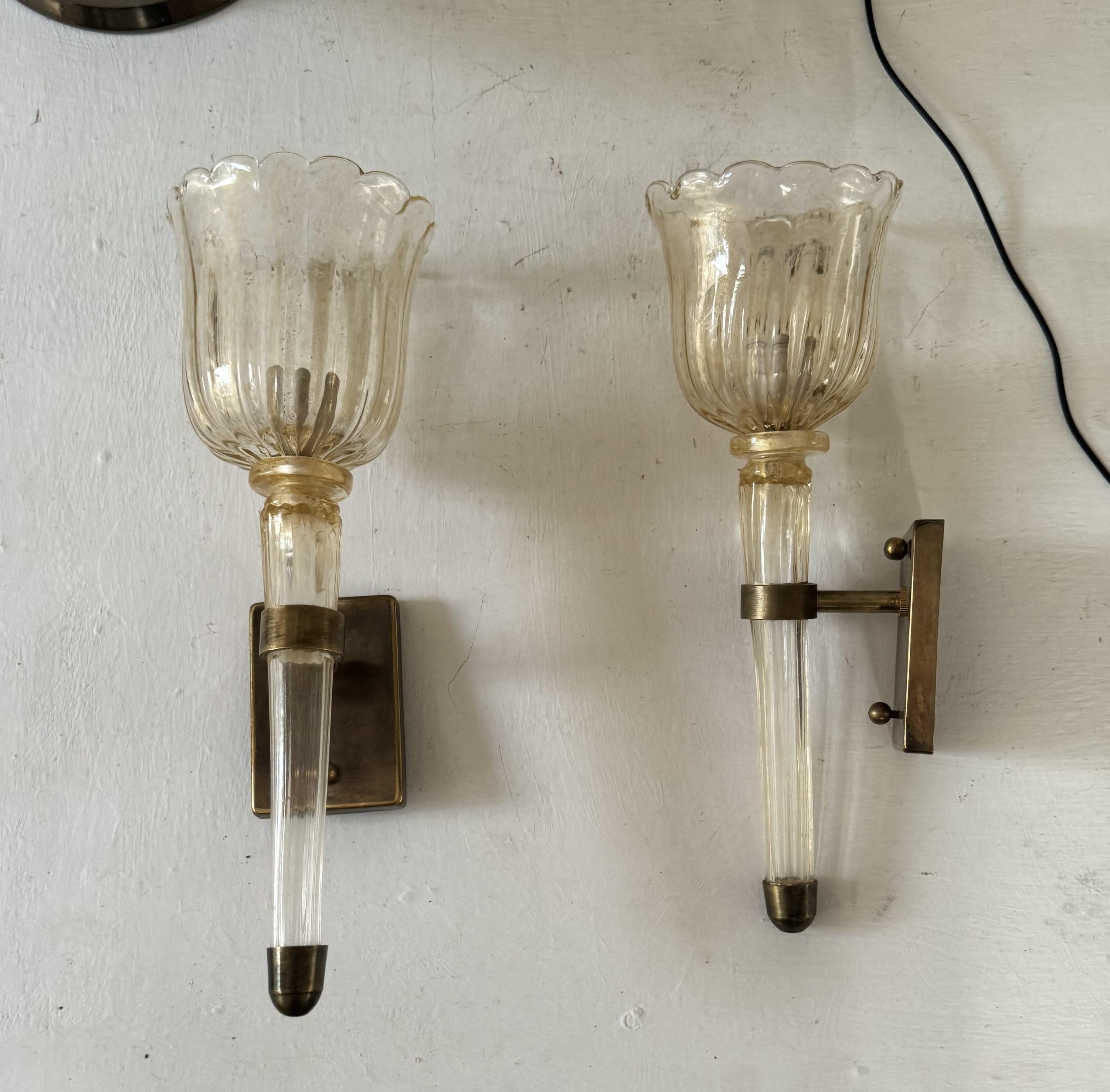 Par de  Apliques Art Decó de Murano ITSO Barovier E Toso, circa 1930's Latón en venta