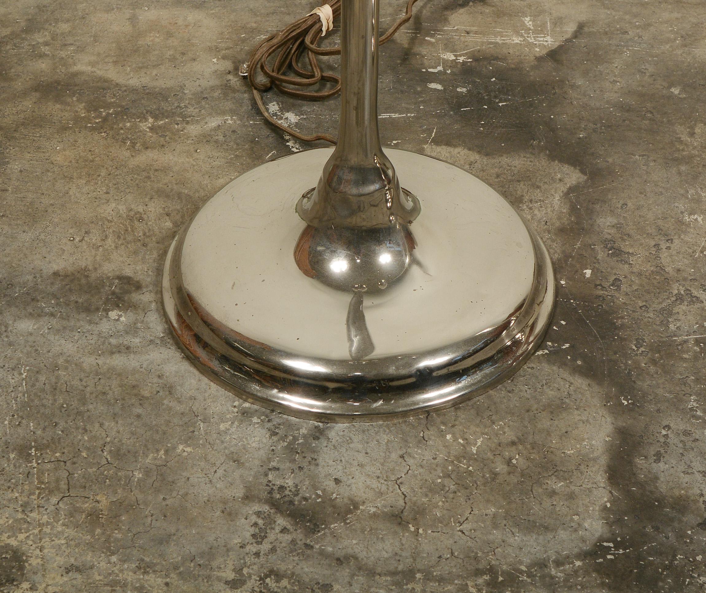 Pair of Art Deco Nickel-Plated Torchieres In Good Condition In San Mateo, CA