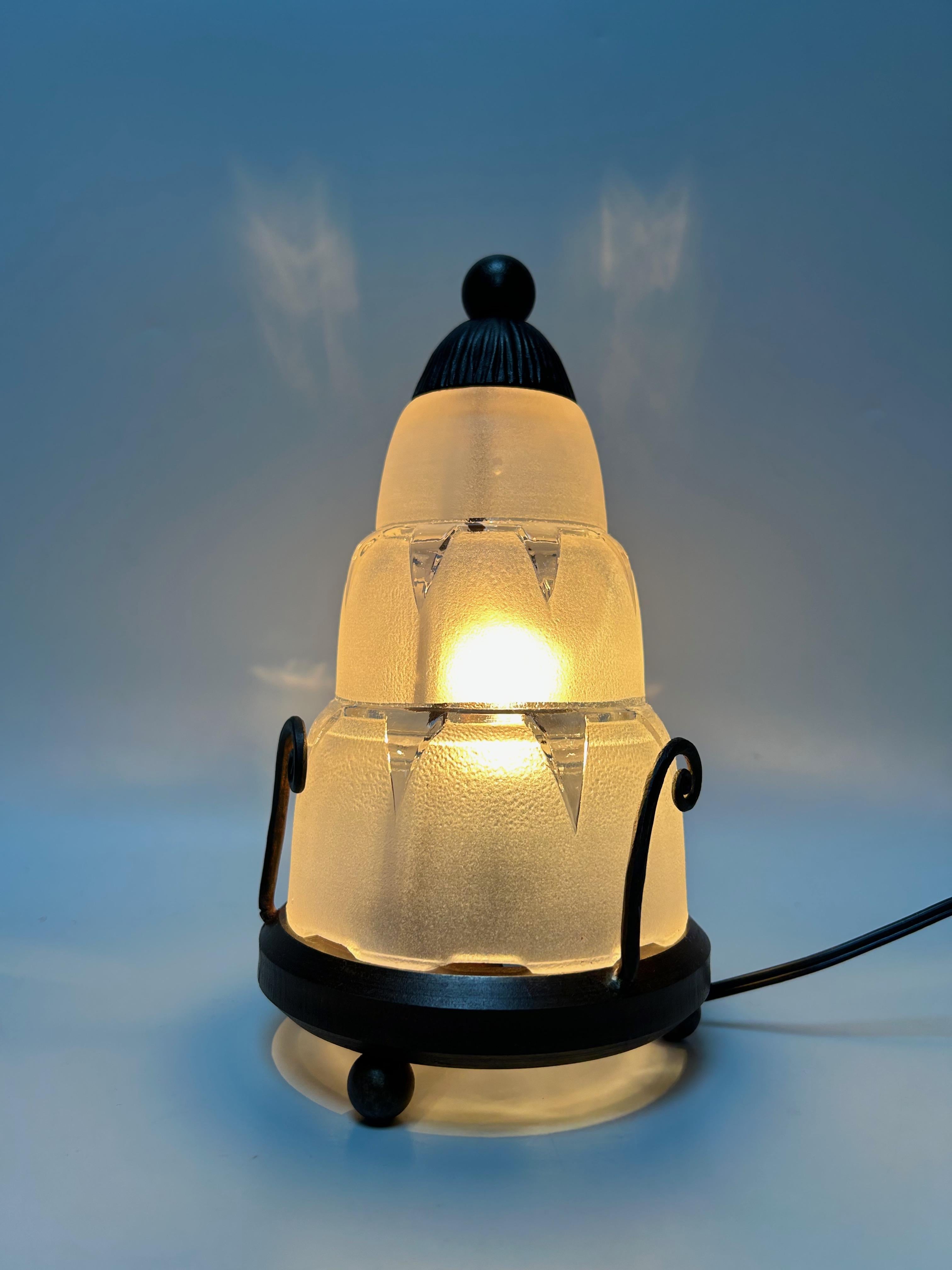 Paire de Lights Art Déco Modèle Cascade dans le style de Sabino en vente 2