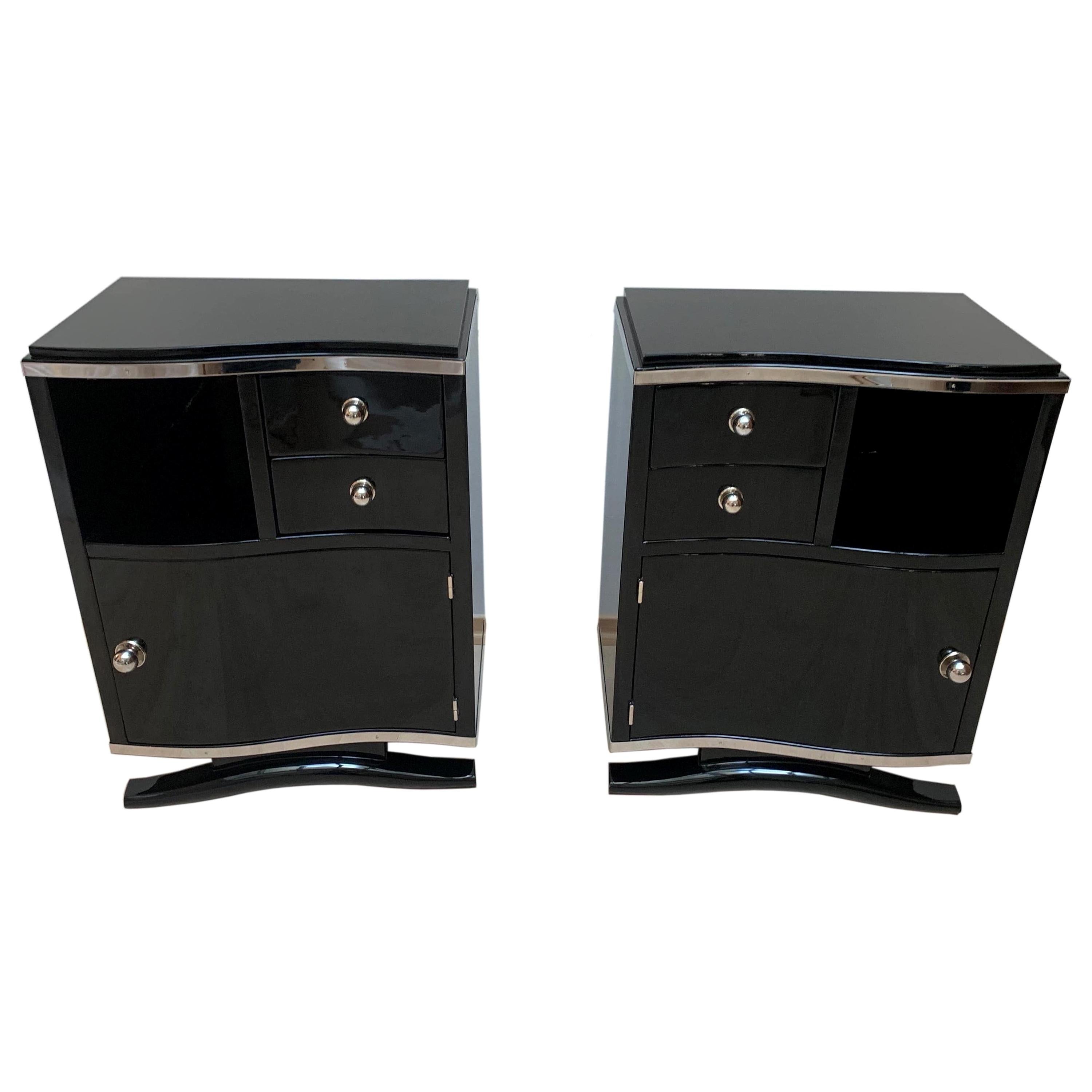 Pair of Art Deco Nightstands, Black Lacquer and Chrome, France, circa 1930