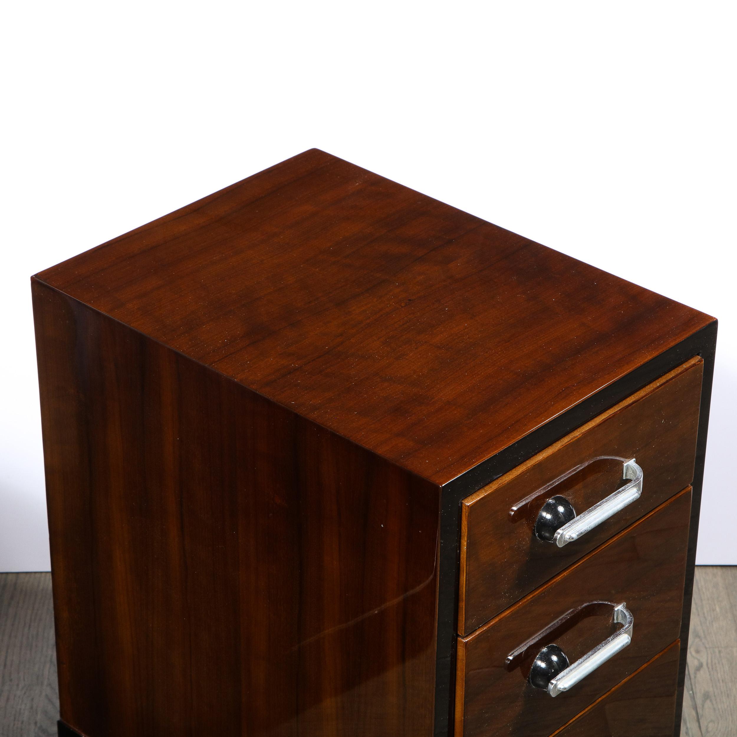 Pair of Art Deco Nightstands in Lacquer & Walnut w/ Streamlined Chrome Pulls In Excellent Condition In New York, NY