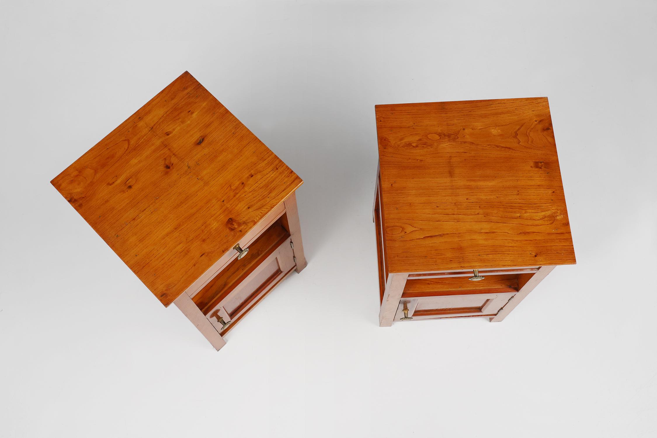 Pair of Art Deco Nightstands in wood, France 1940s For Sale 2