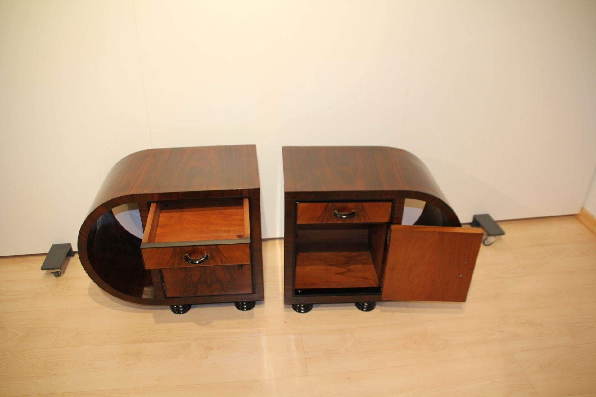 Pair of Art Deco Nightstands, Walnut Veneer, France circa 1930 8