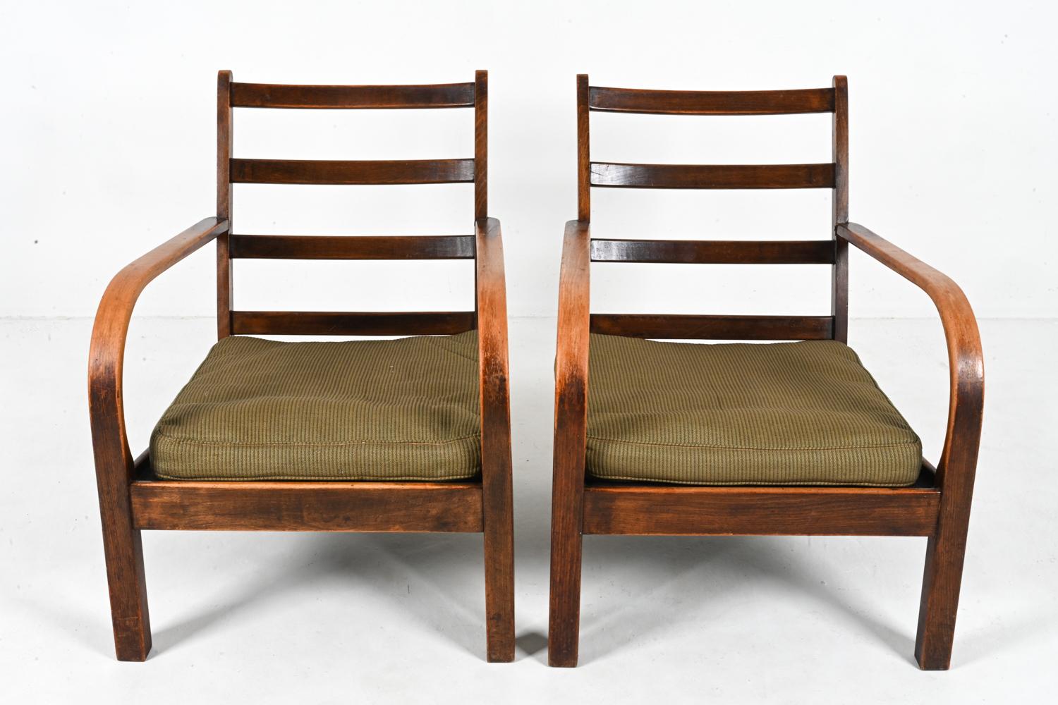 Art déco Paire de chaises longues Art Déco en chêne attribuée à Frits Schlegel pour Fritz Hansen en vente