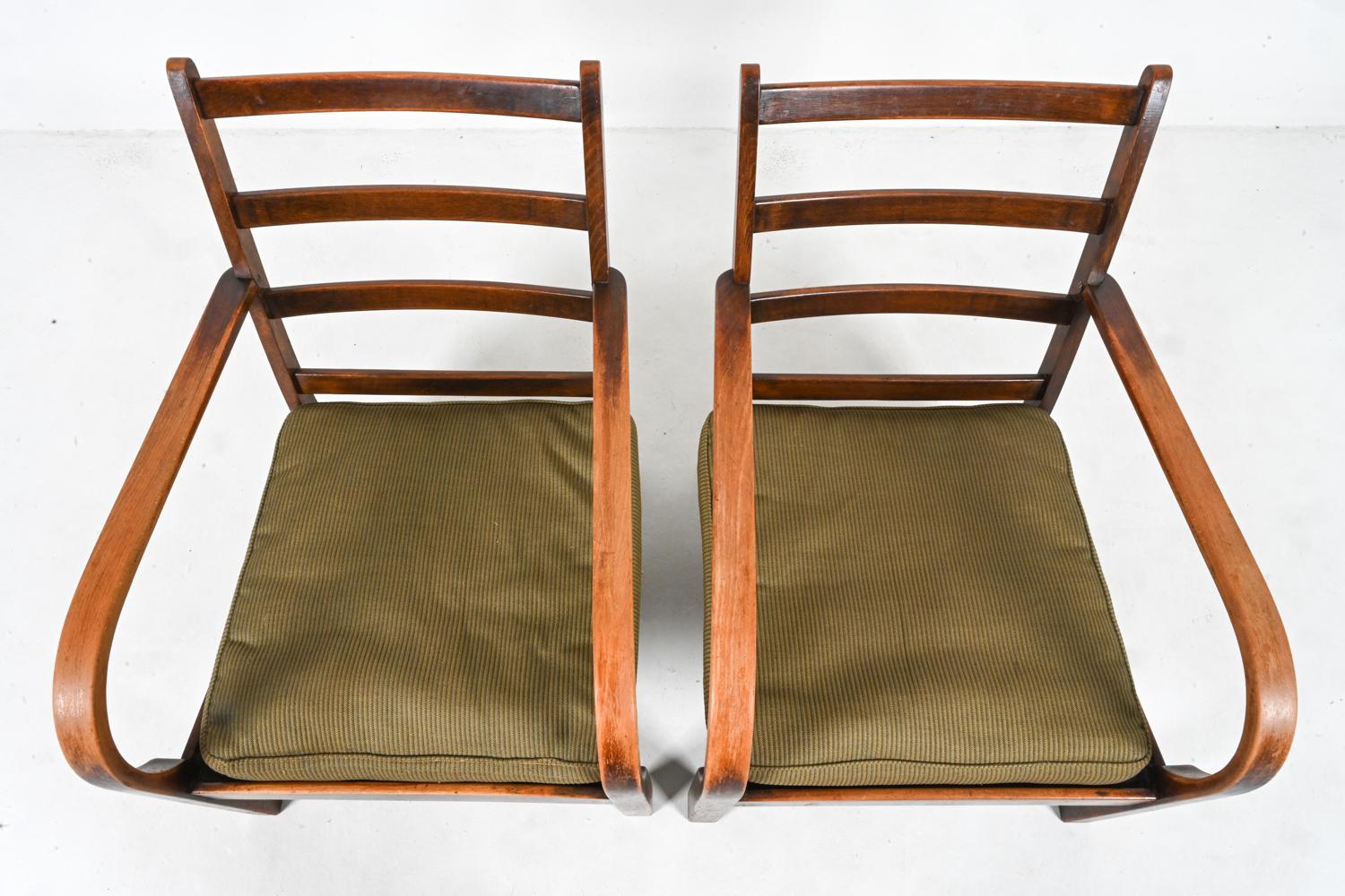 Pair of Art Deco Oak Lounge Chairs Attributed to Frits Schlegel for Fritz Hansen In Good Condition For Sale In Norwalk, CT