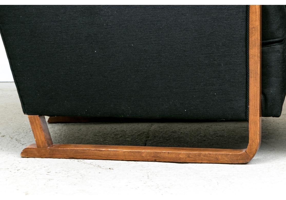 Pareja De Sillones Tapizados Art Decó Ocean Liner en venta 2