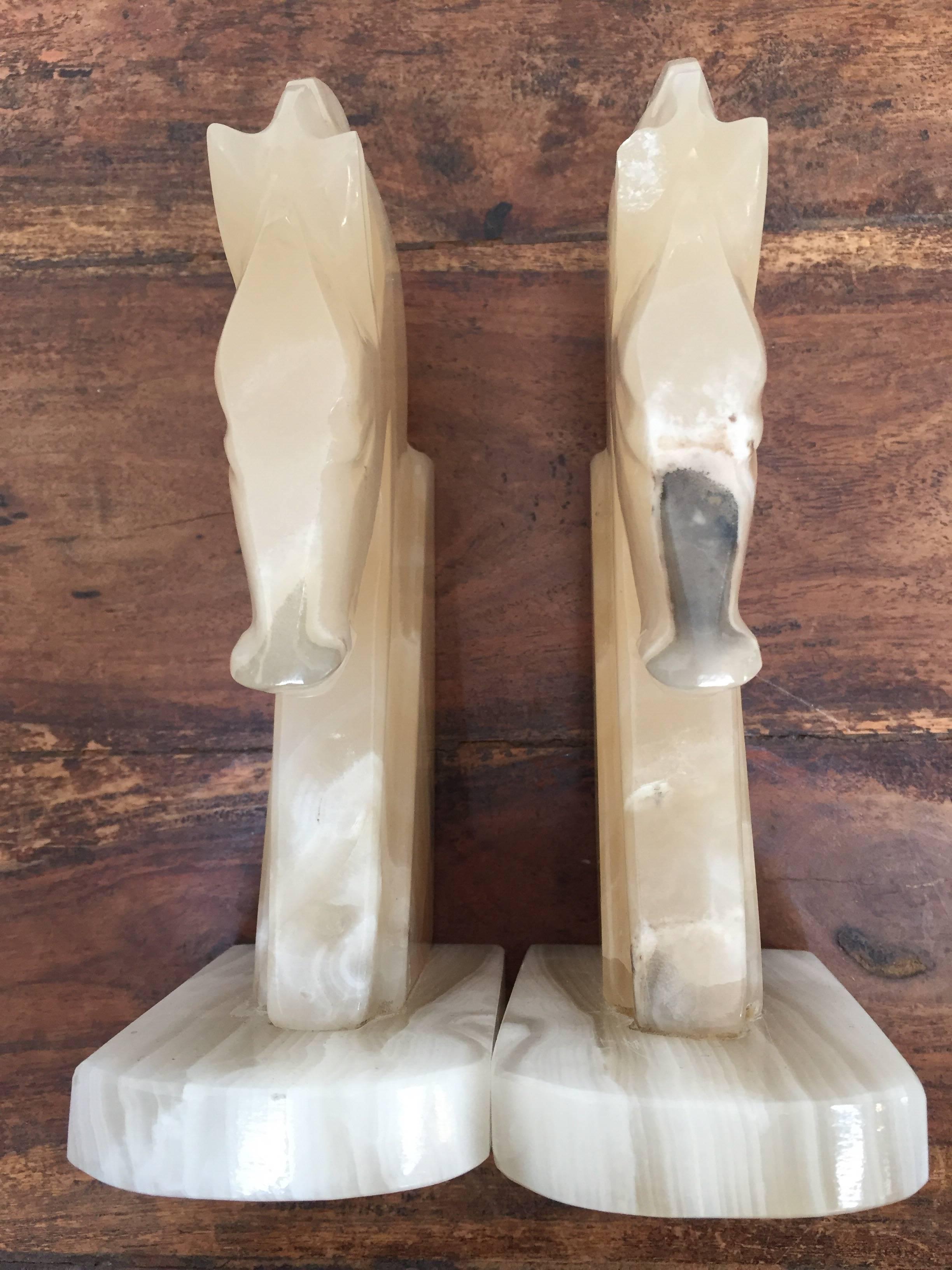 Hand-Carved Pair of Art Deco Onyx Horses Heads Bookends Made in Italy