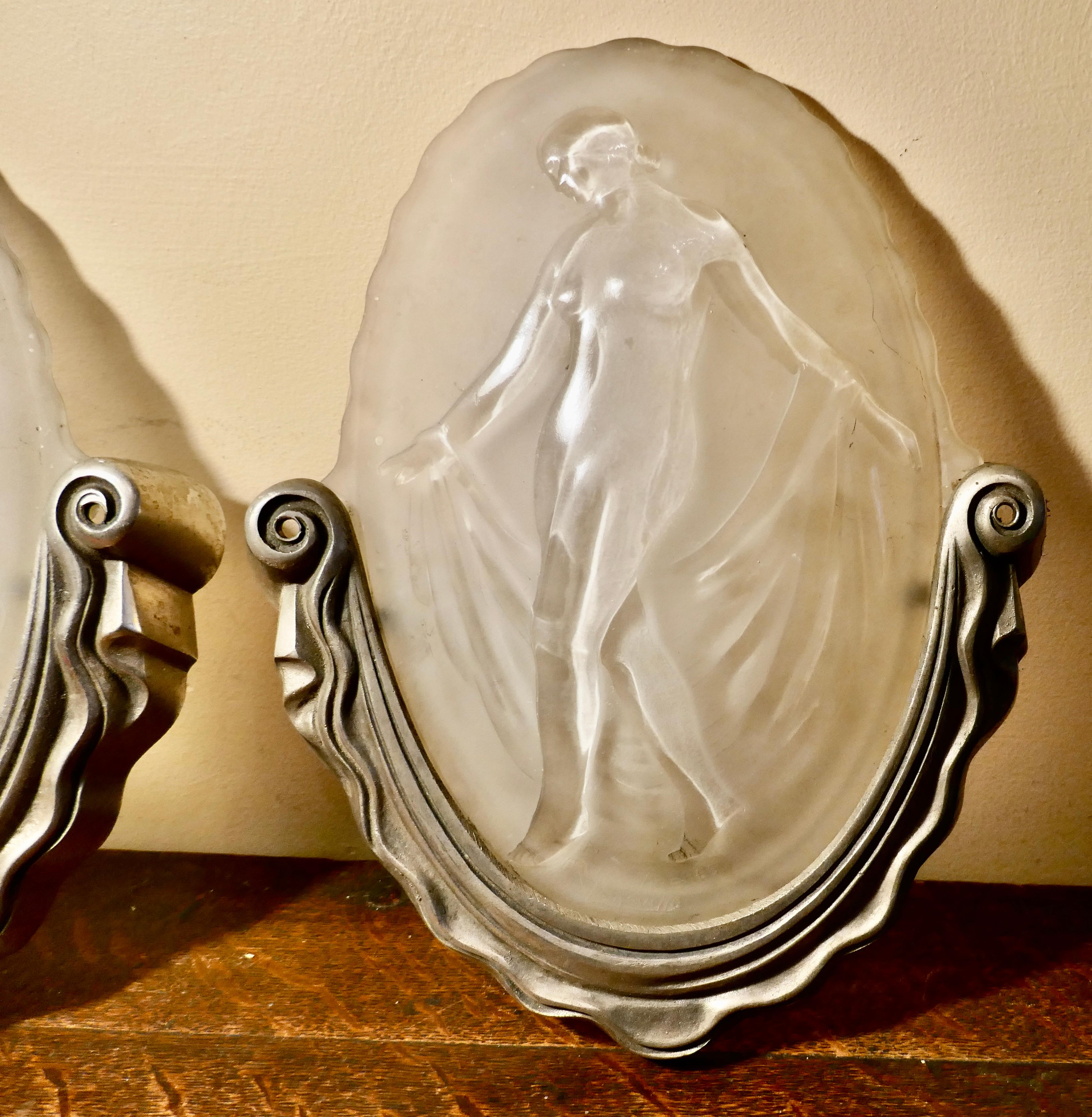 Early 20th Century Pair of Art Deco Opaque Glass Light Shades by Muller Freres Luneville   For Sale