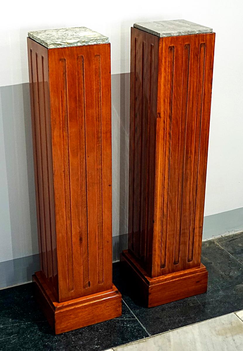 Stained Pair of Art Déco Pedestals, Mahogany stained, With Marble Pads, France, ca. 1930