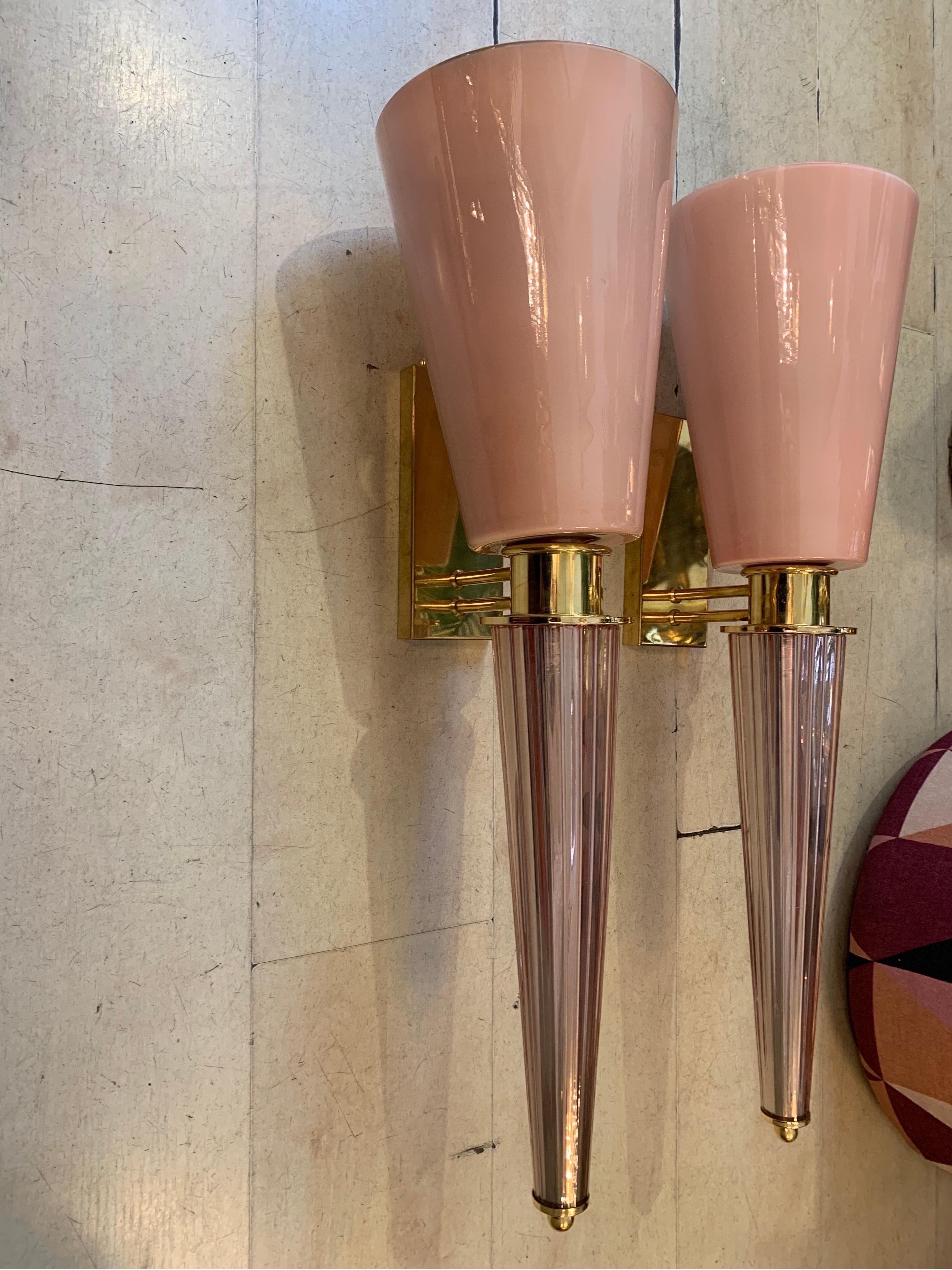 Pair of Art Deco Pink Conical Murano Wall Sconces, Brass Fittings, 1940s For Sale 8