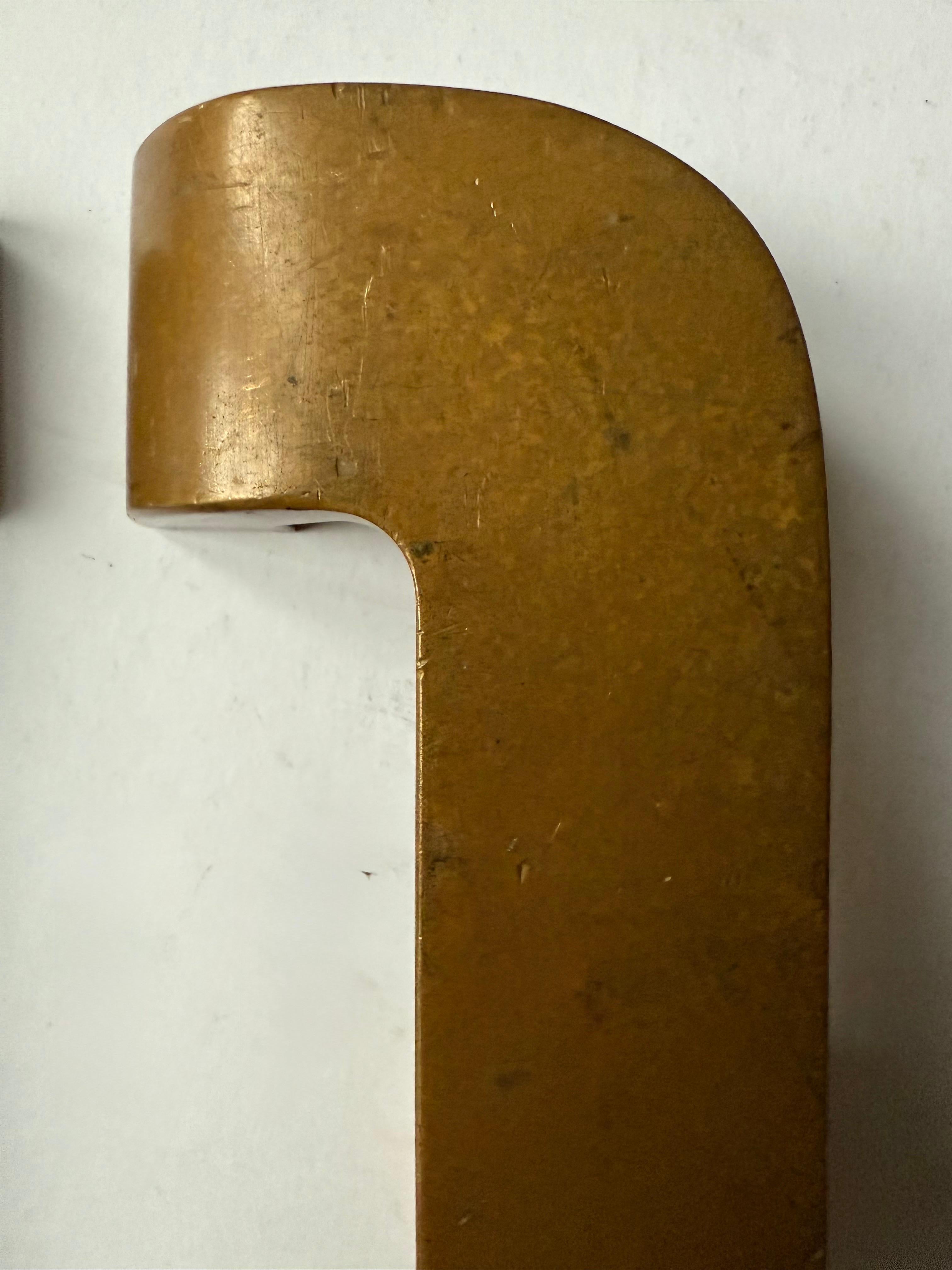 Par de Tiradores Art Decó de Bronce para Puertas en Bastante bueno estado para la venta en London, GB