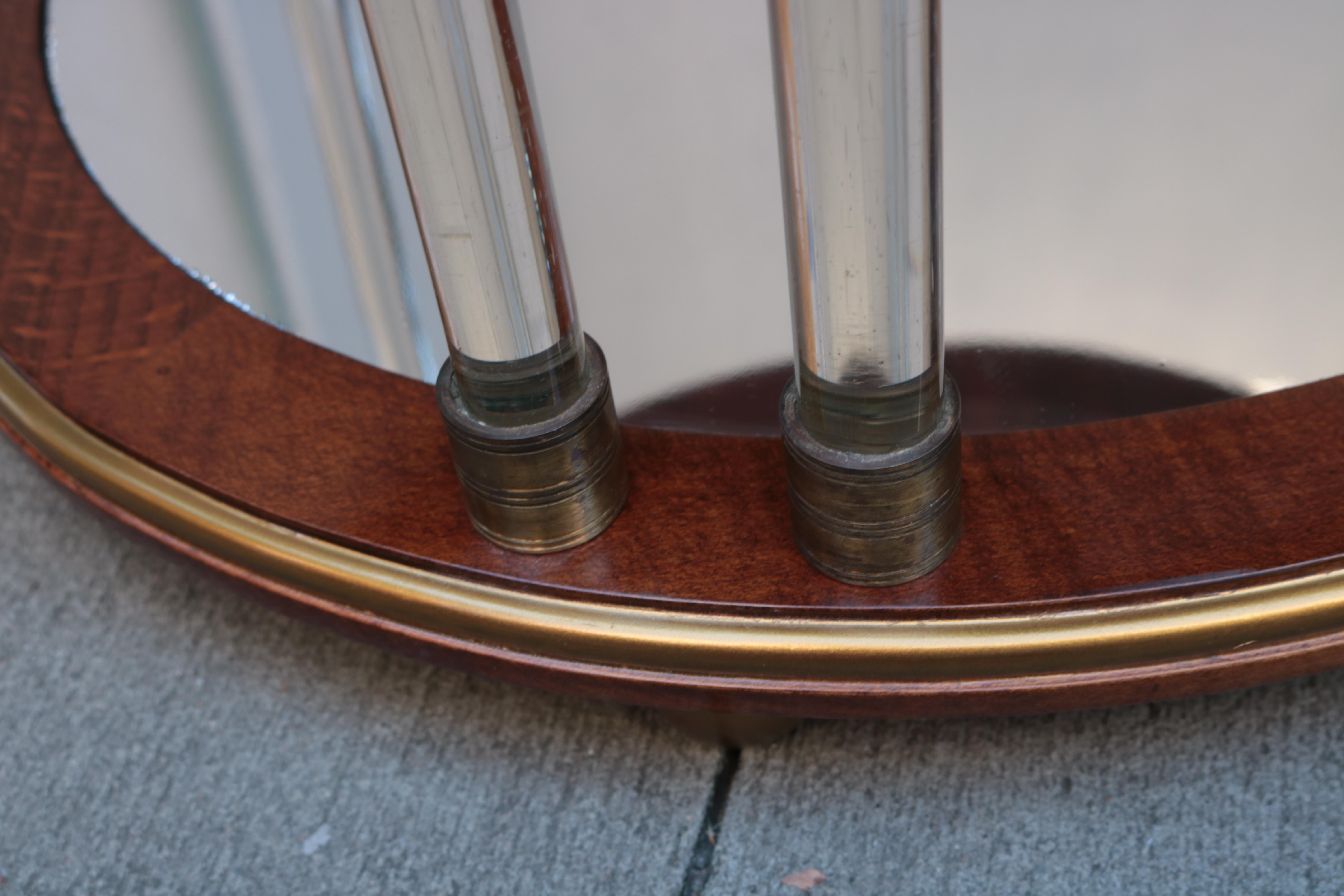 Pair of Art Deco Round Two-Tier Side Tables In Good Condition In New York, NY