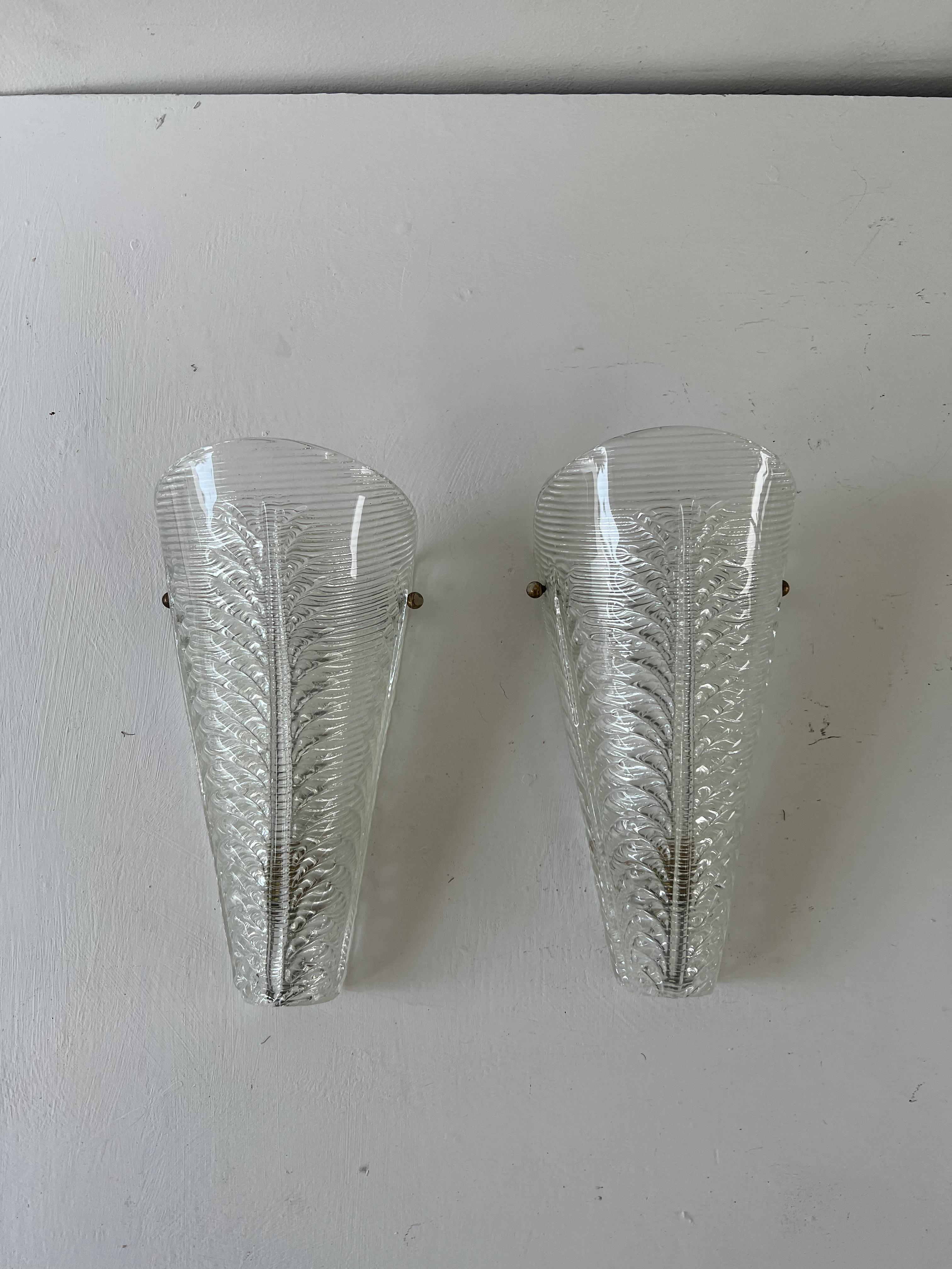 Pair of Art Deco Sconces, circa 1940 by Seguso in Murano Glass, Italy, 1940s For Sale 7