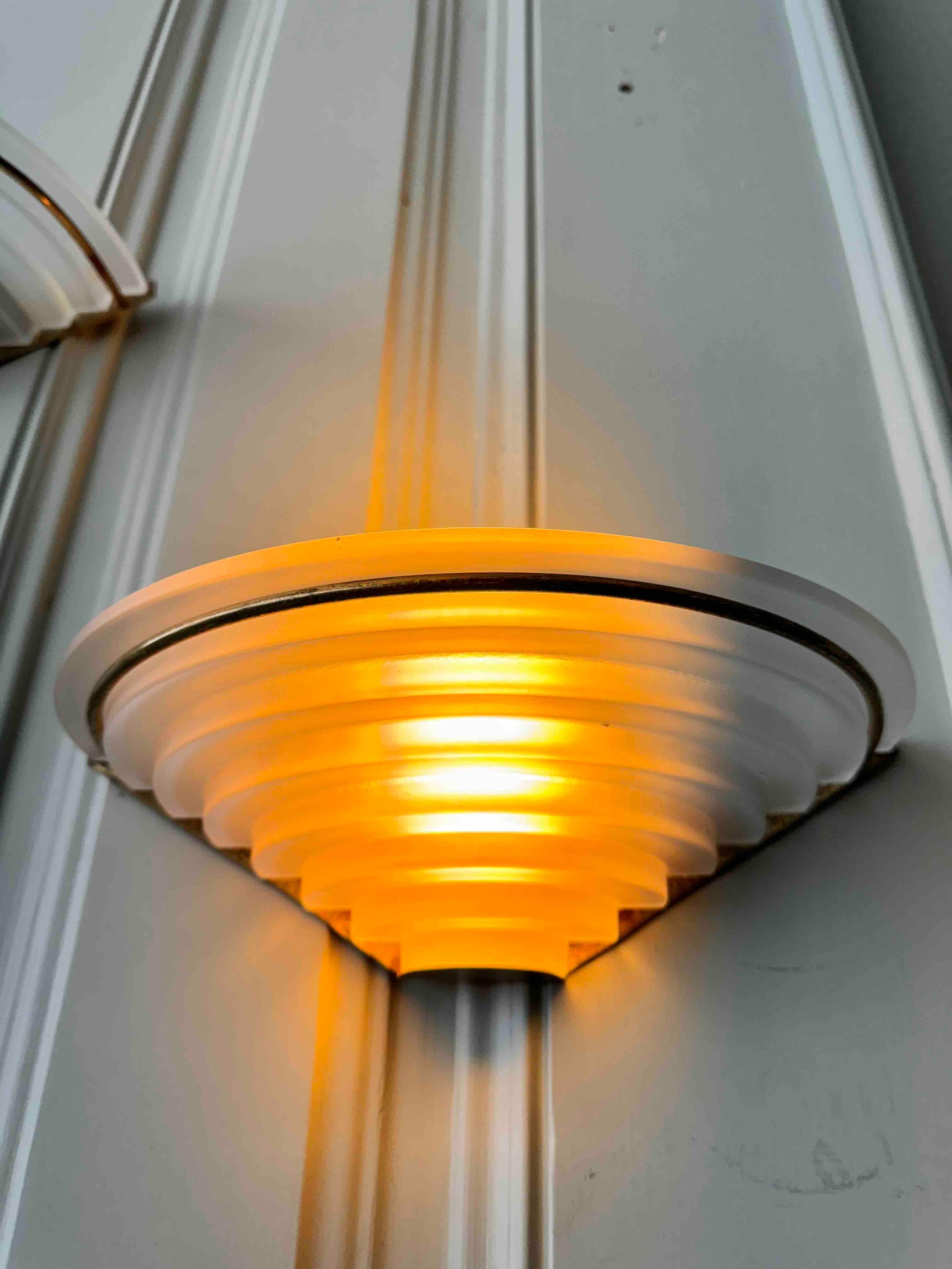 Pair of Art Deco Sconces in Brass and Frosted Glass, 1940's Portugal For Sale 6