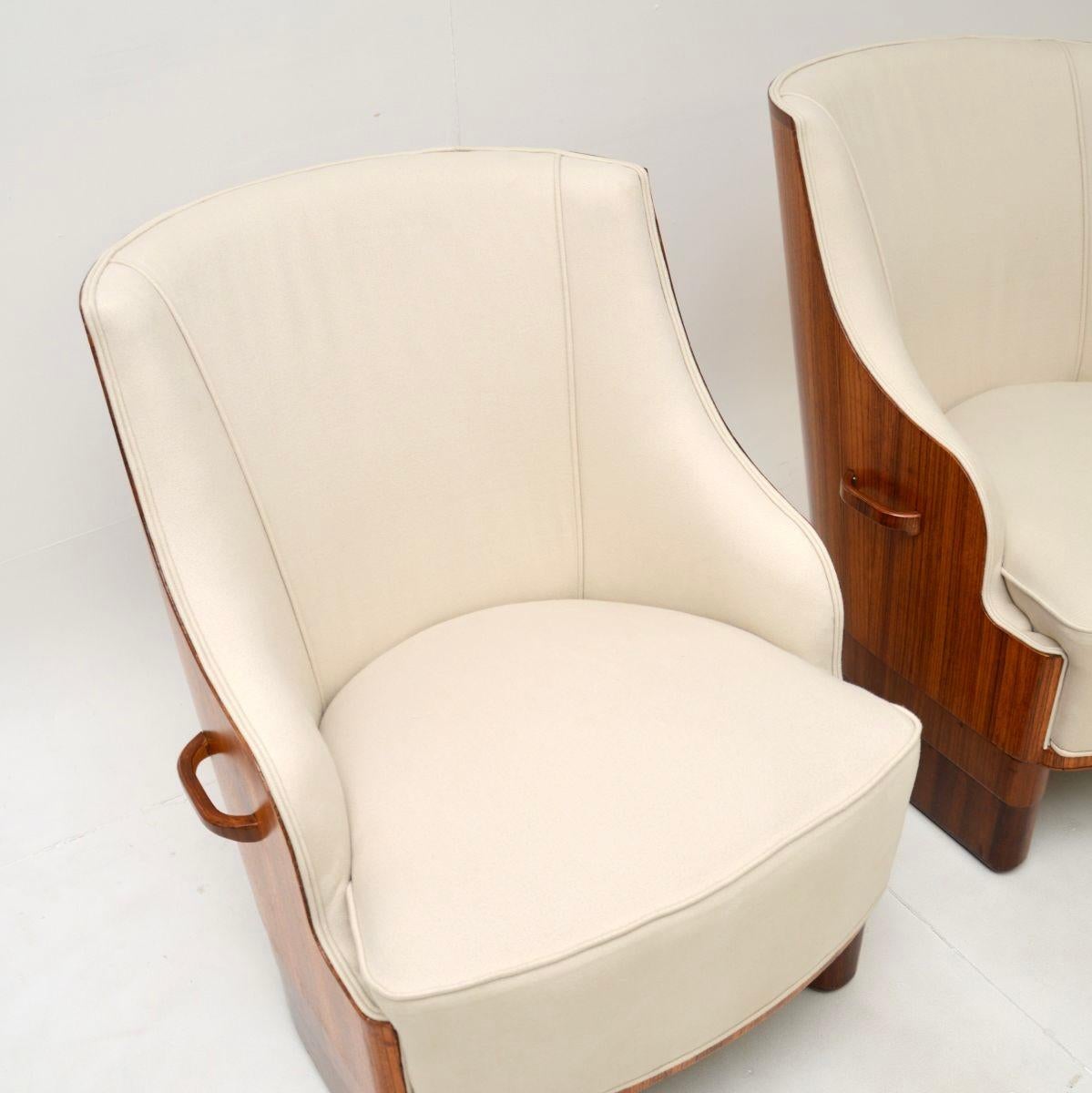 Coppia di poltrone con schienale a conchiglia in stile Art Déco in vendita 5