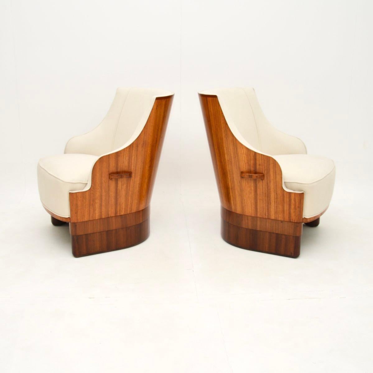 Coppia di poltrone con schienale a conchiglia in stile Art Déco In condizioni buone in vendita a London, GB
