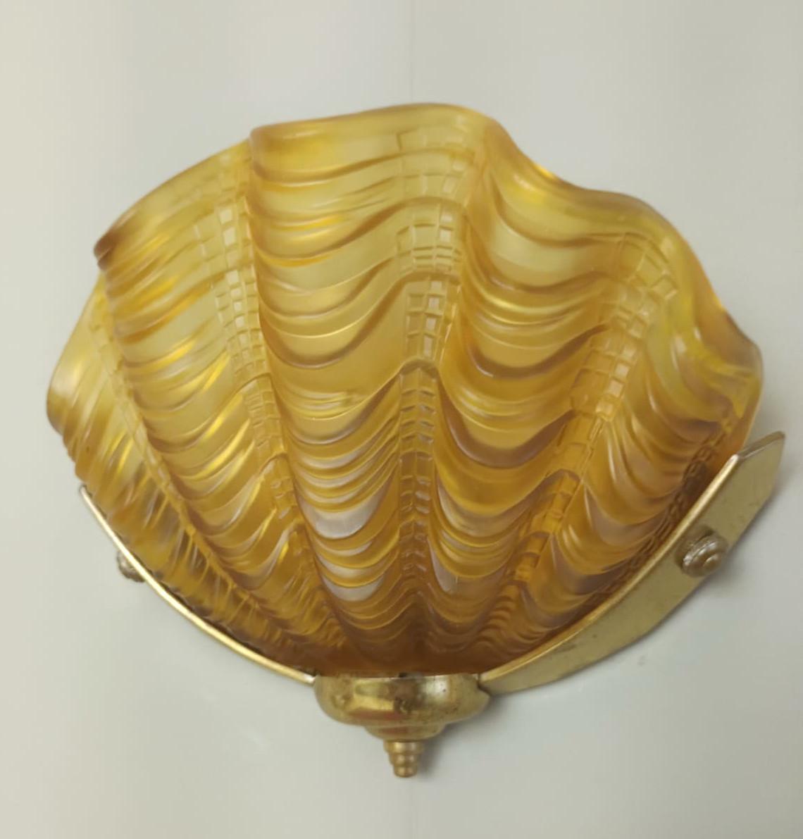 Italian Pair of Art Deco Shell Sconces
