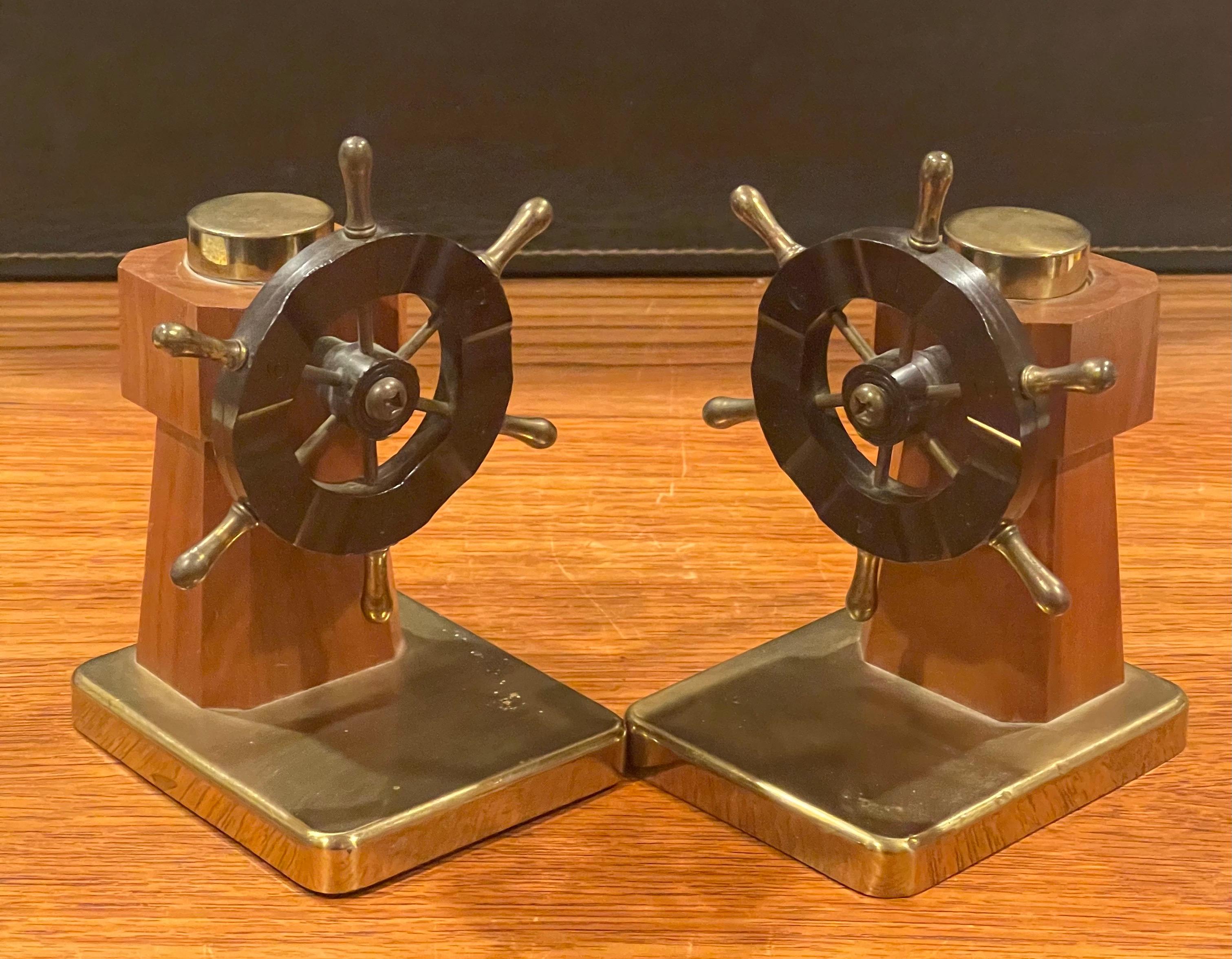 Pair of Art Deco Ship's Wheel Bookends by Walter Von Nessen for Chase & Co. In Good Condition For Sale In San Diego, CA