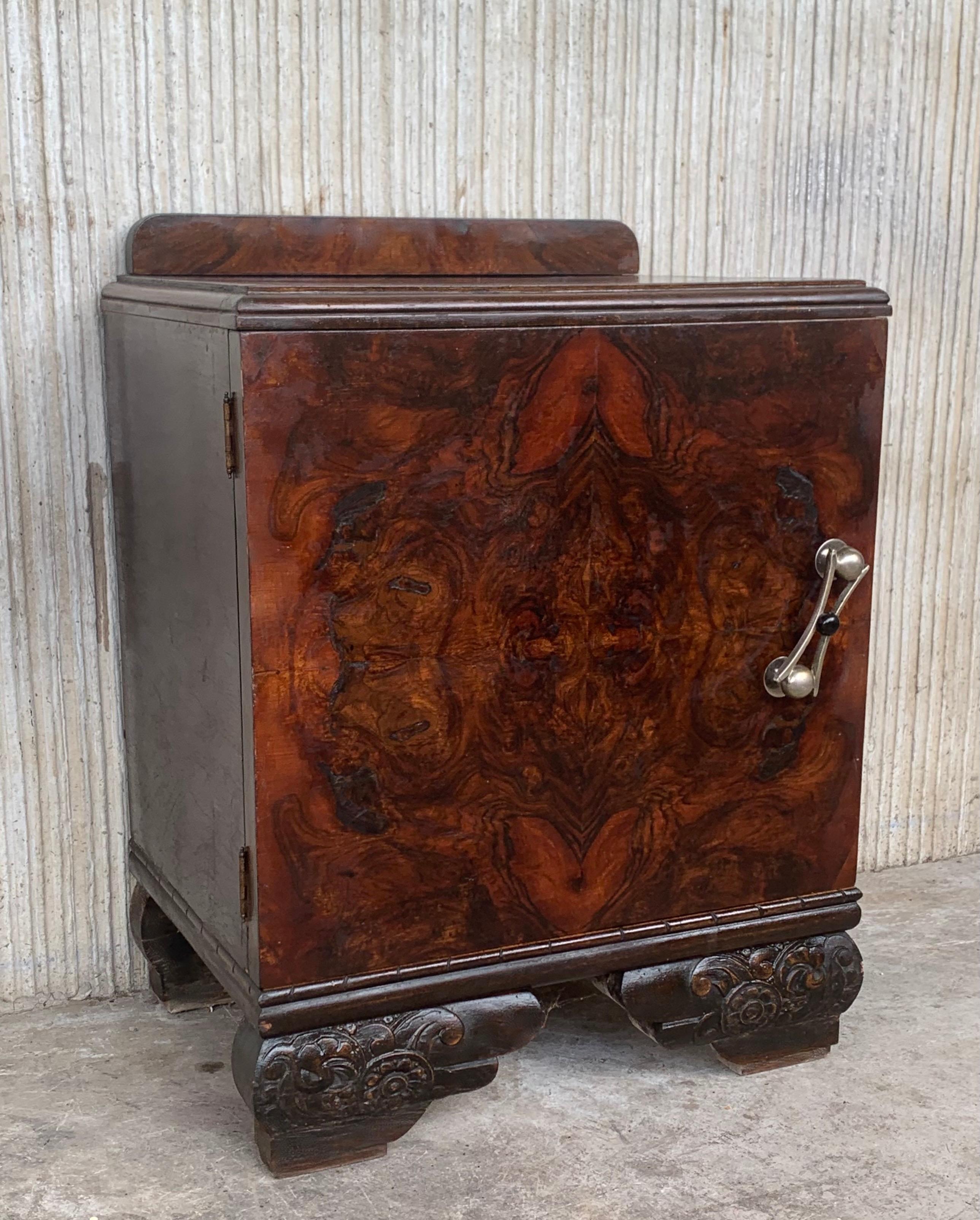 French Pair of Art Deco Side Cabinets or Nightstands with Carved Ebonized Base For Sale