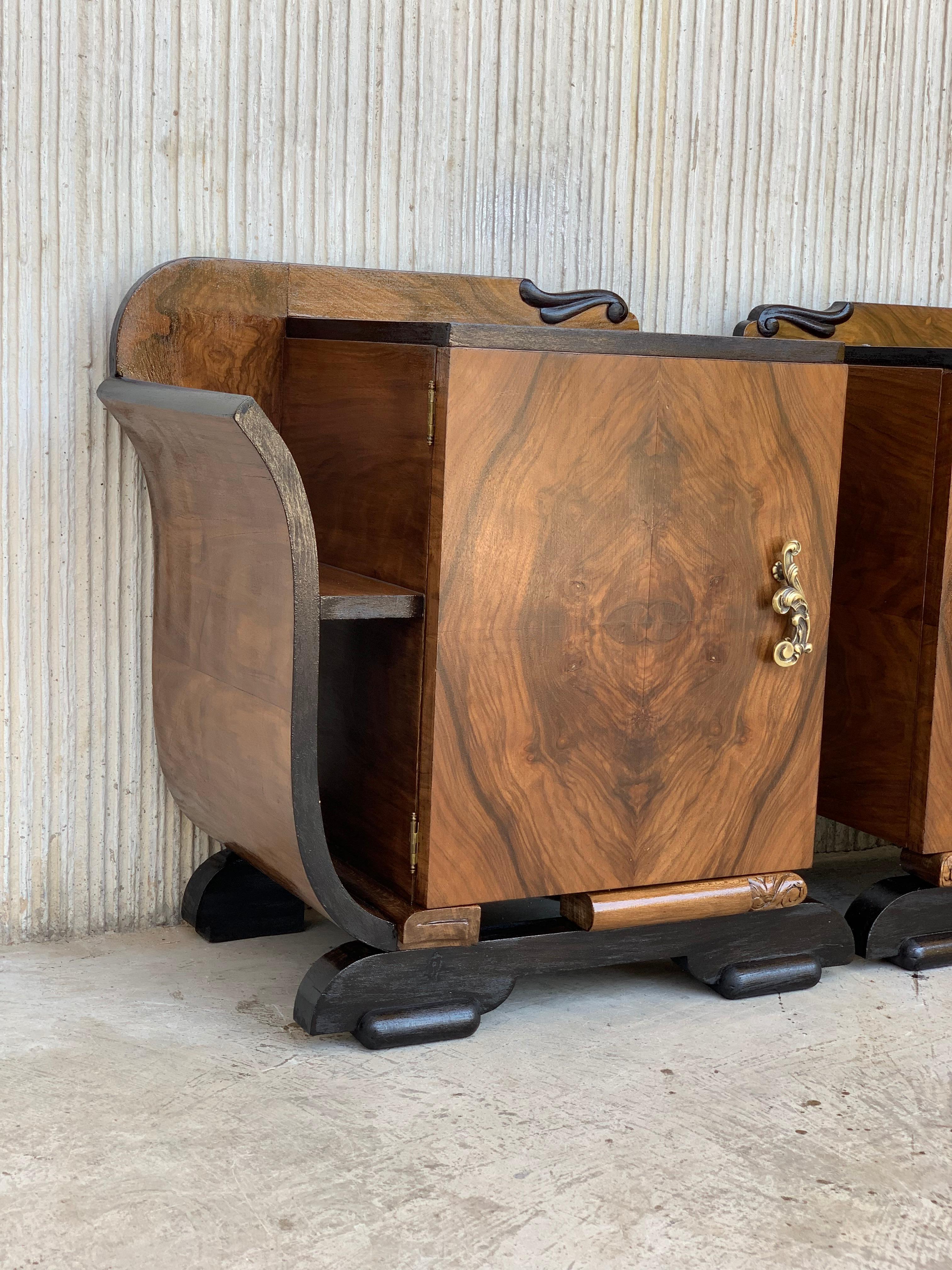 Pair of Art Deco Side Cabinets or Nightstands with Ebonized Base and Burl Walnut 3