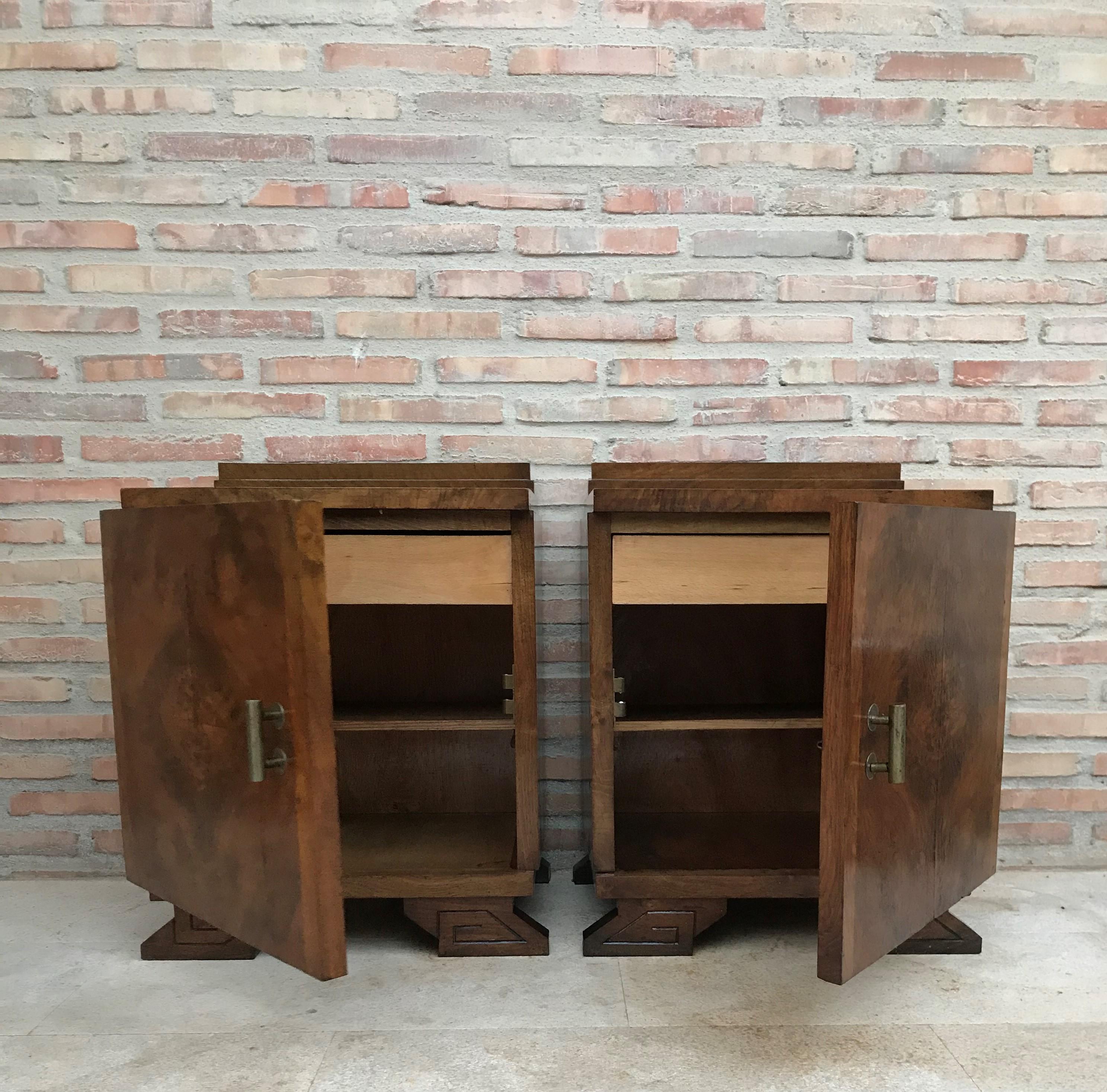 20th Century Pair of Art Deco Side Cabinets or Nightstands with Ebonized Base and Crest