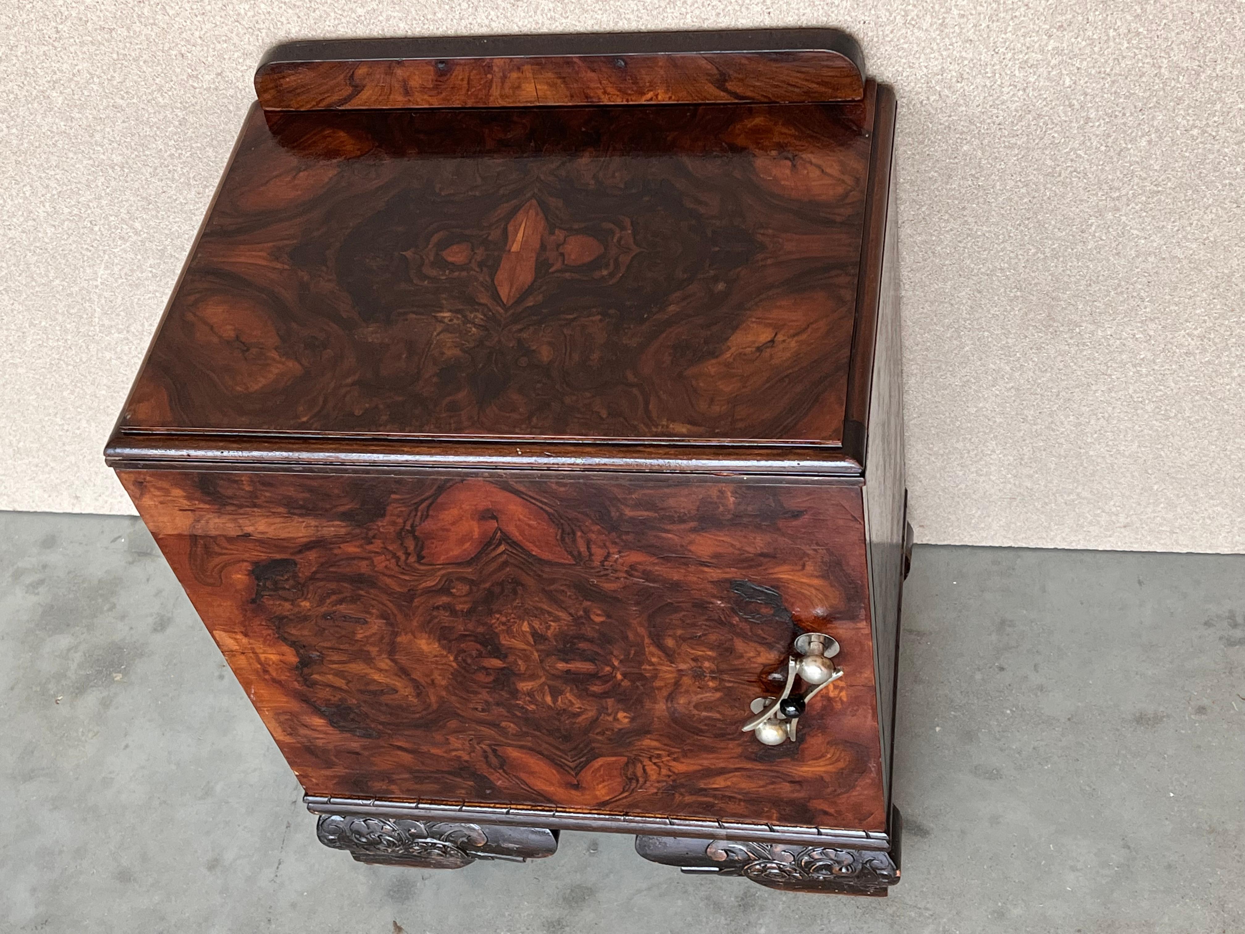 19th Century Pair of Art Deco Side Cabinets or Nightstands with Ebonized Base For Sale