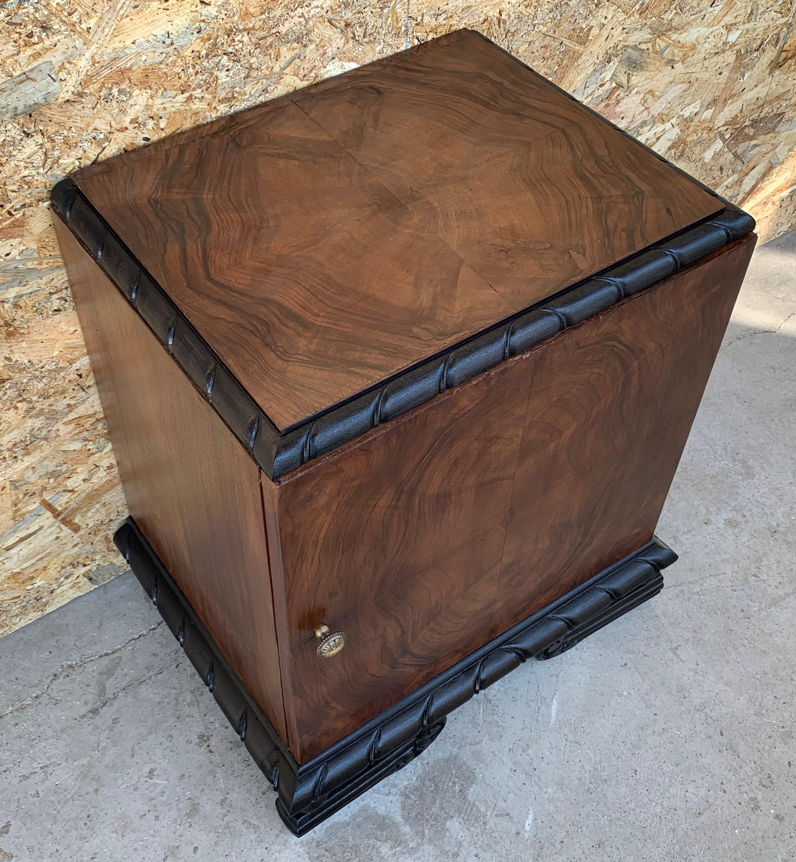 Pair of Art Deco Side Cabinets or Nightstands with Ebonized Base 1